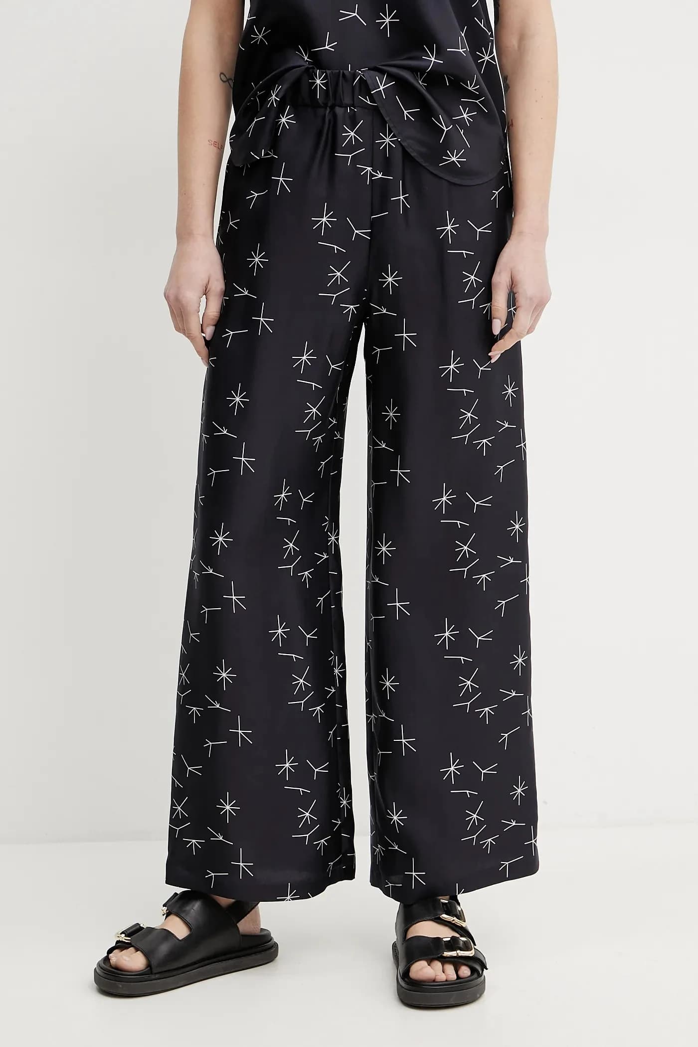 Шелковые брюки