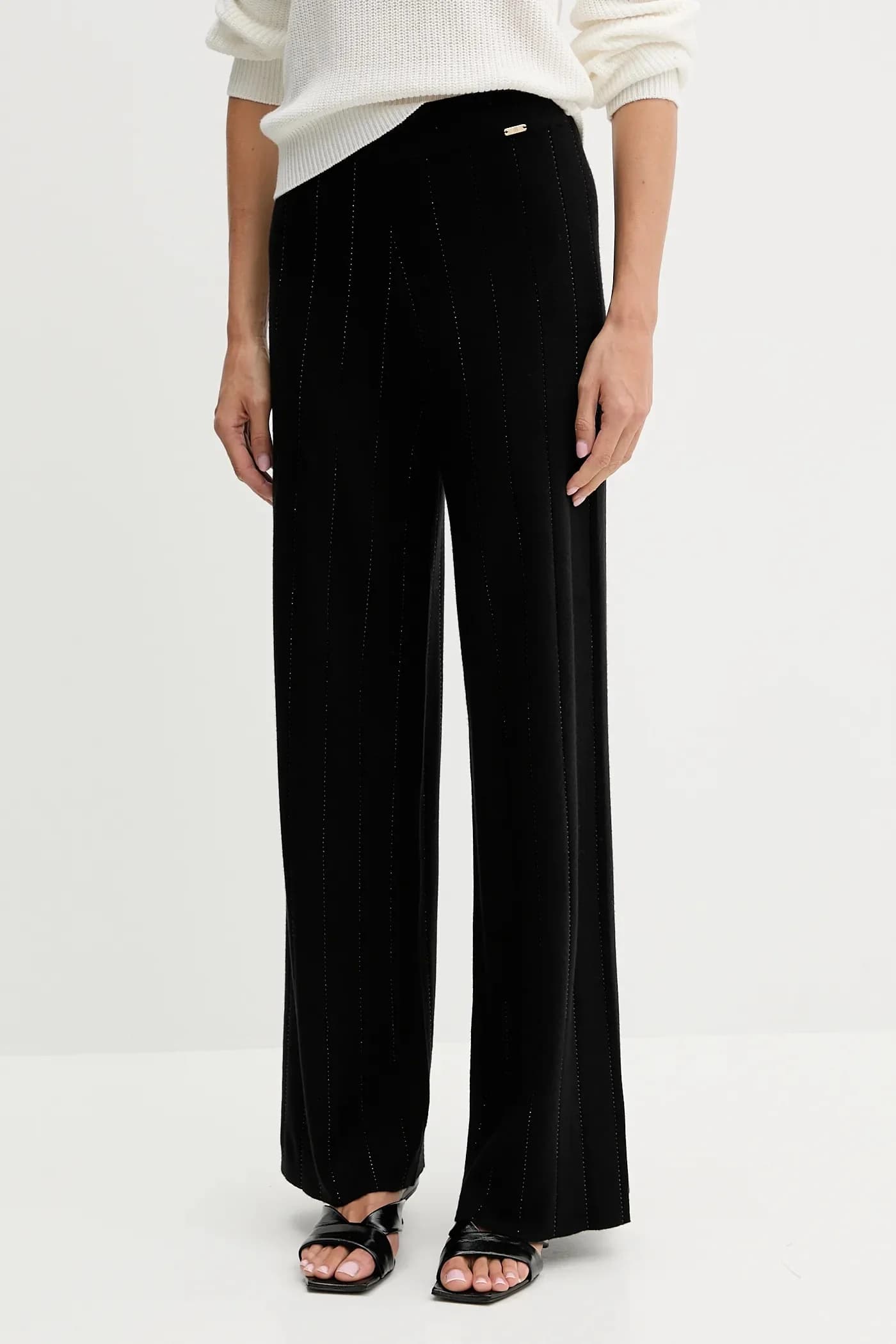 Спортивные штаны