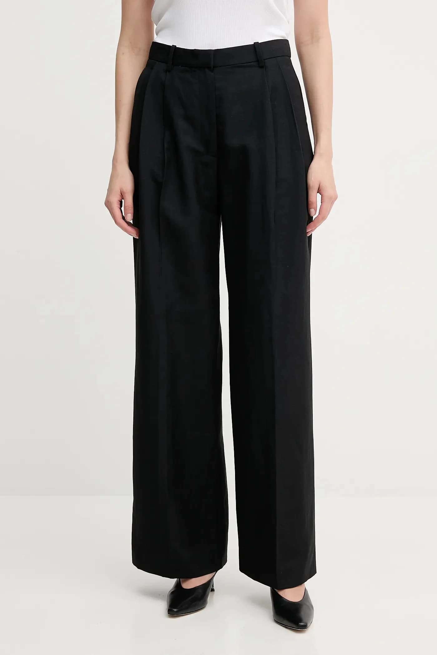 Брюки из смесового льна