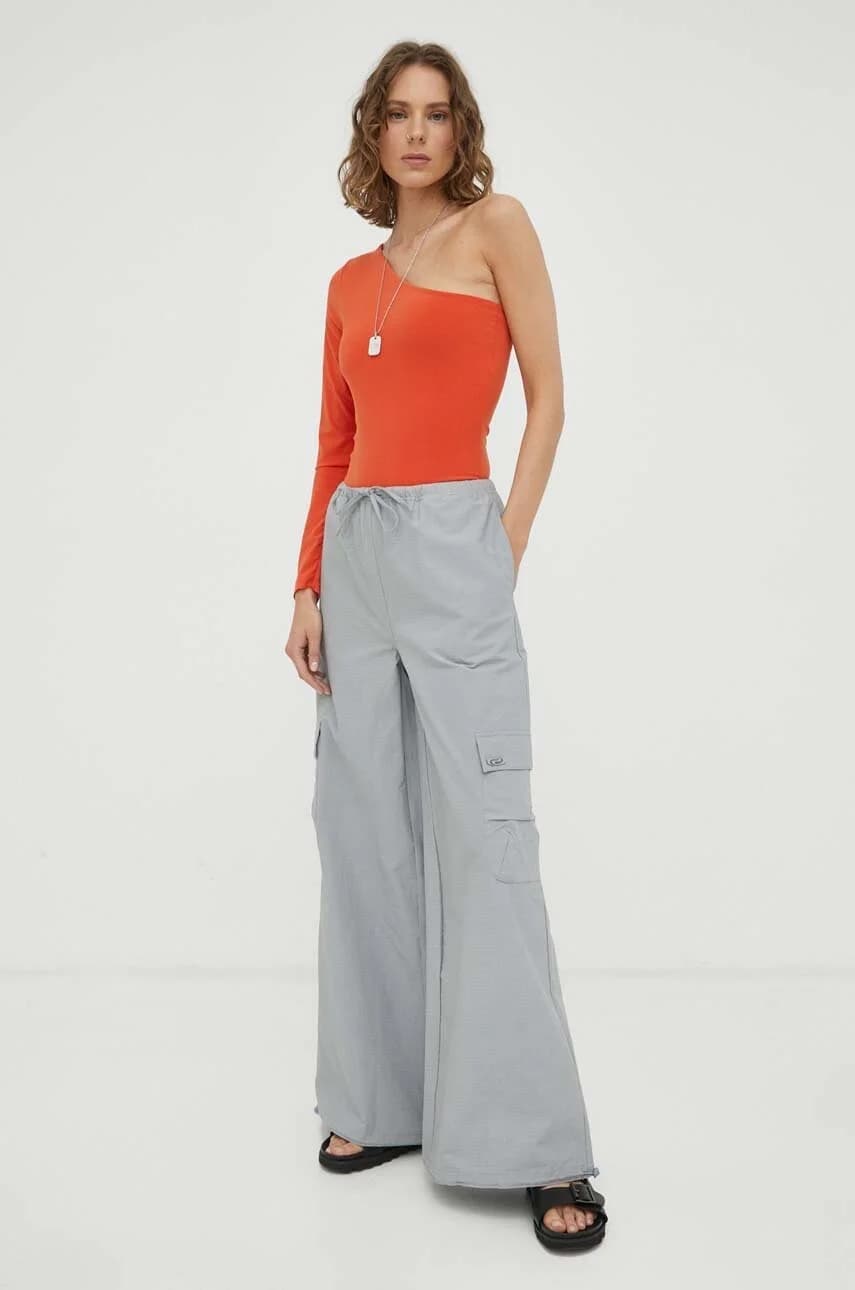 Брюки-резюме