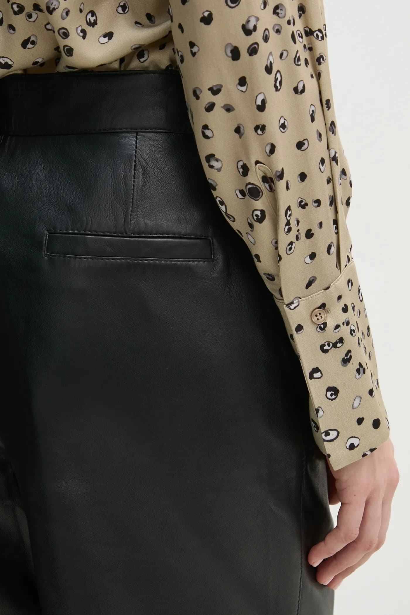 кожаные брюки Лорена - фото 4