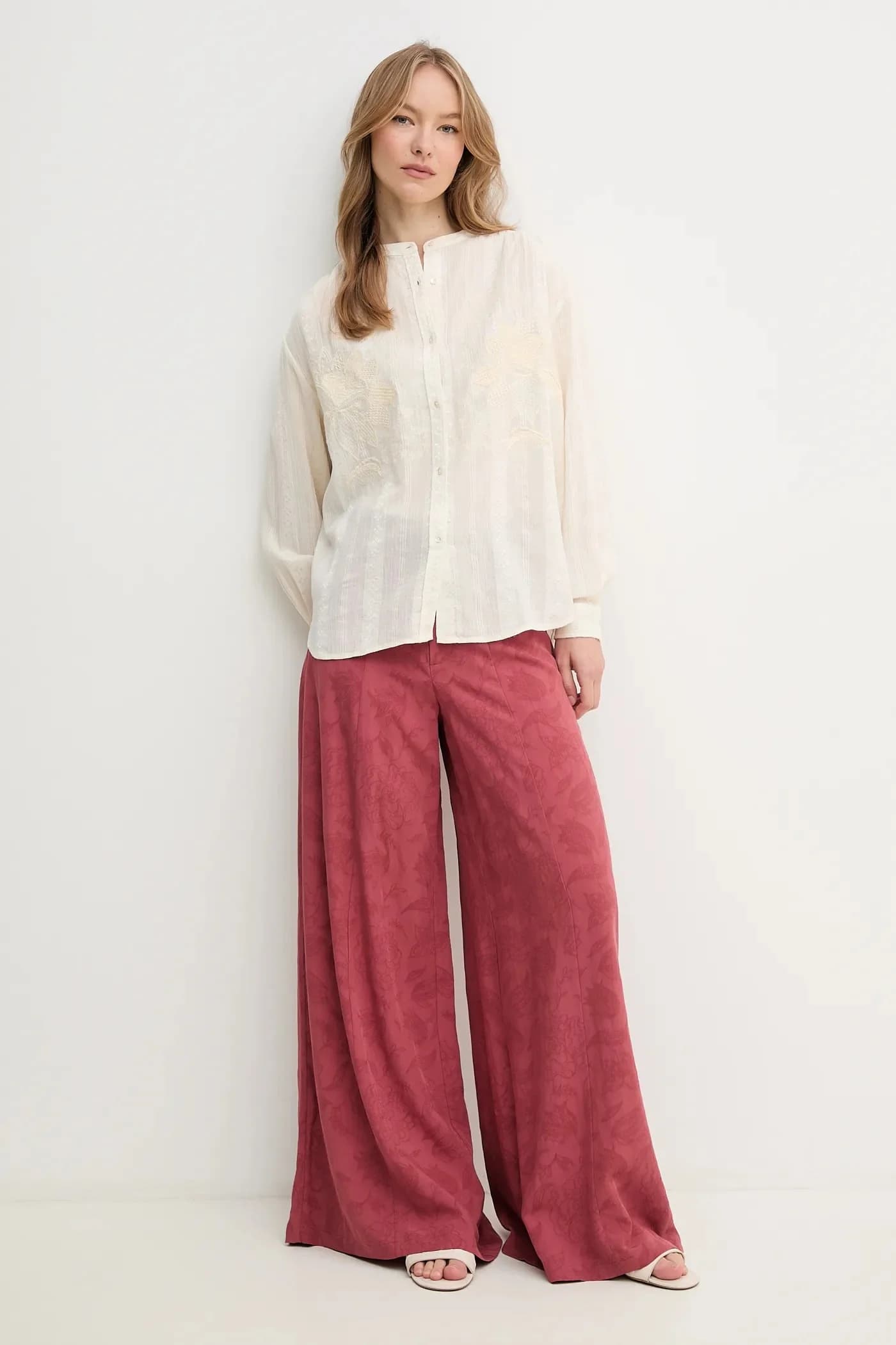 Брюки из смесового льна - фото 2