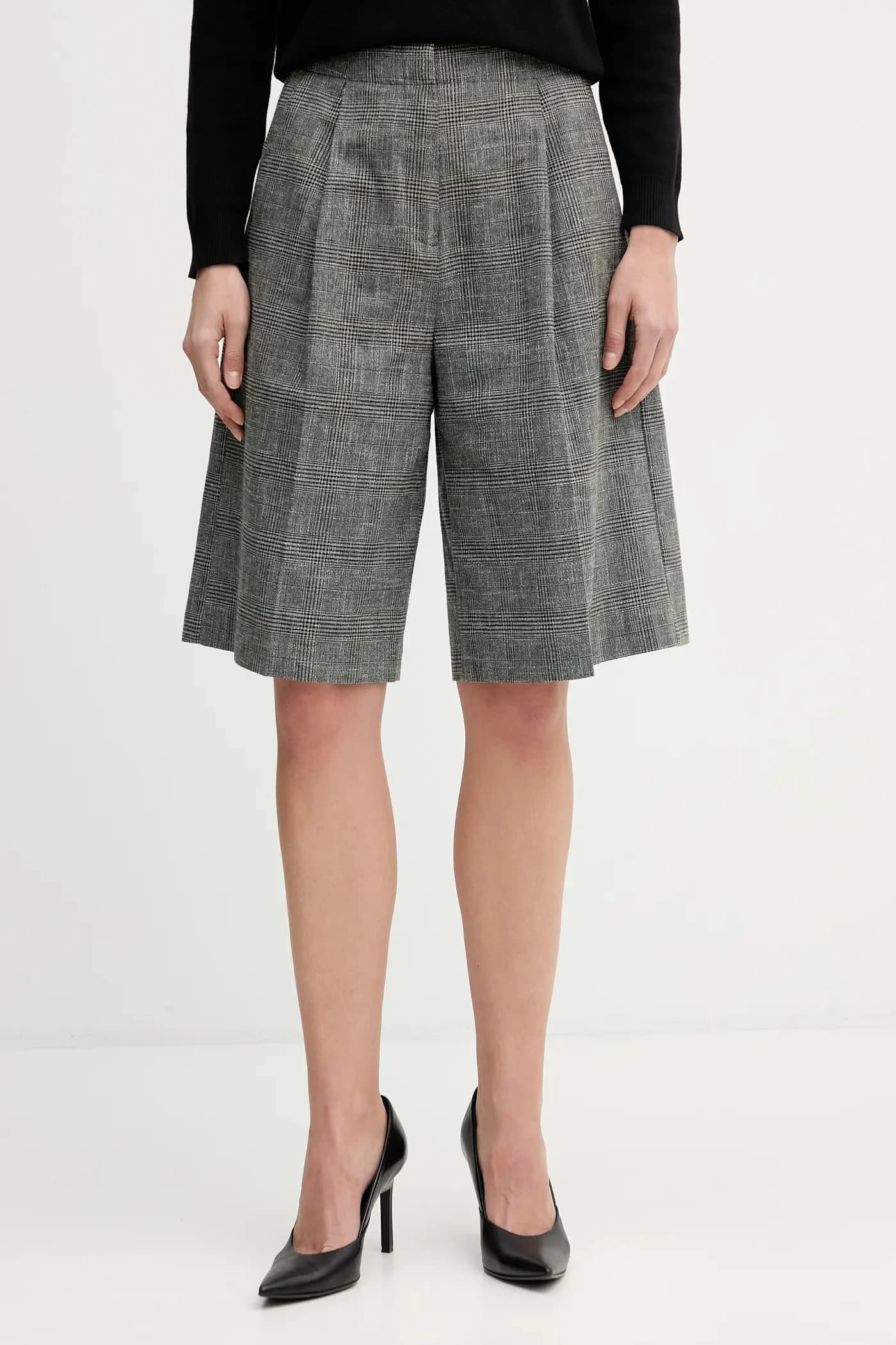 Шорты из смесового льна