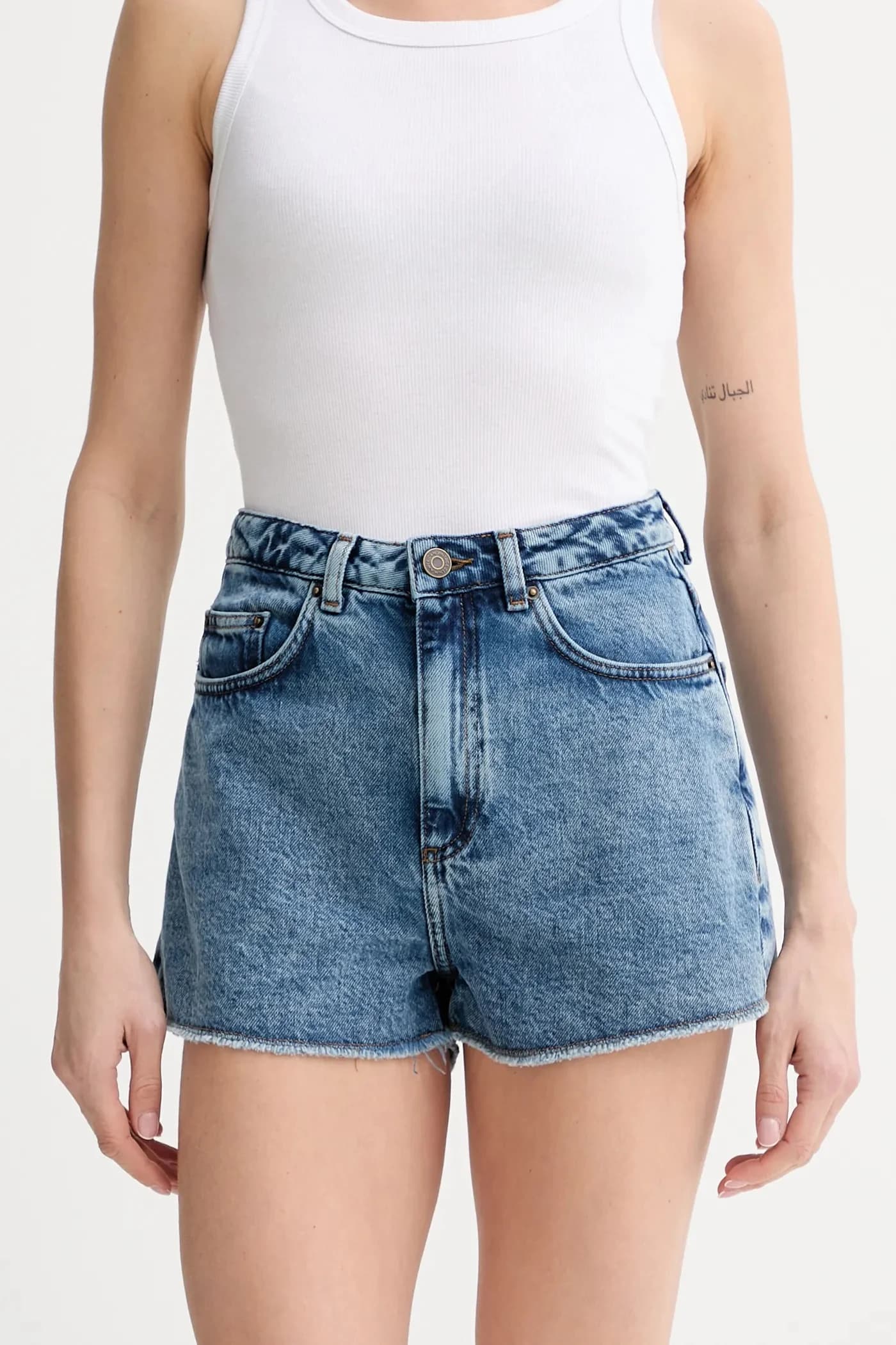 Хлопковые джинсовые шорты