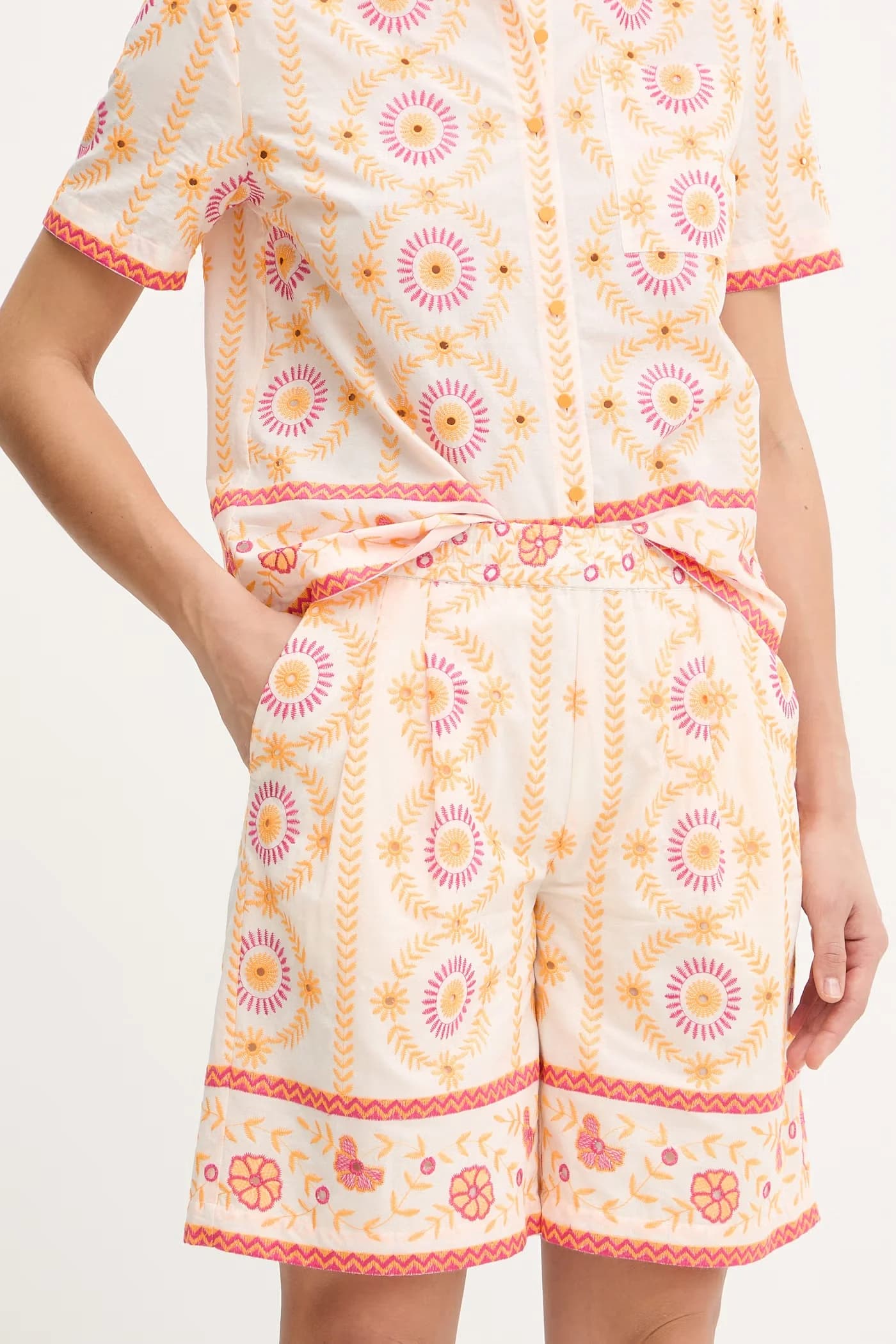 Хлопковые шорты