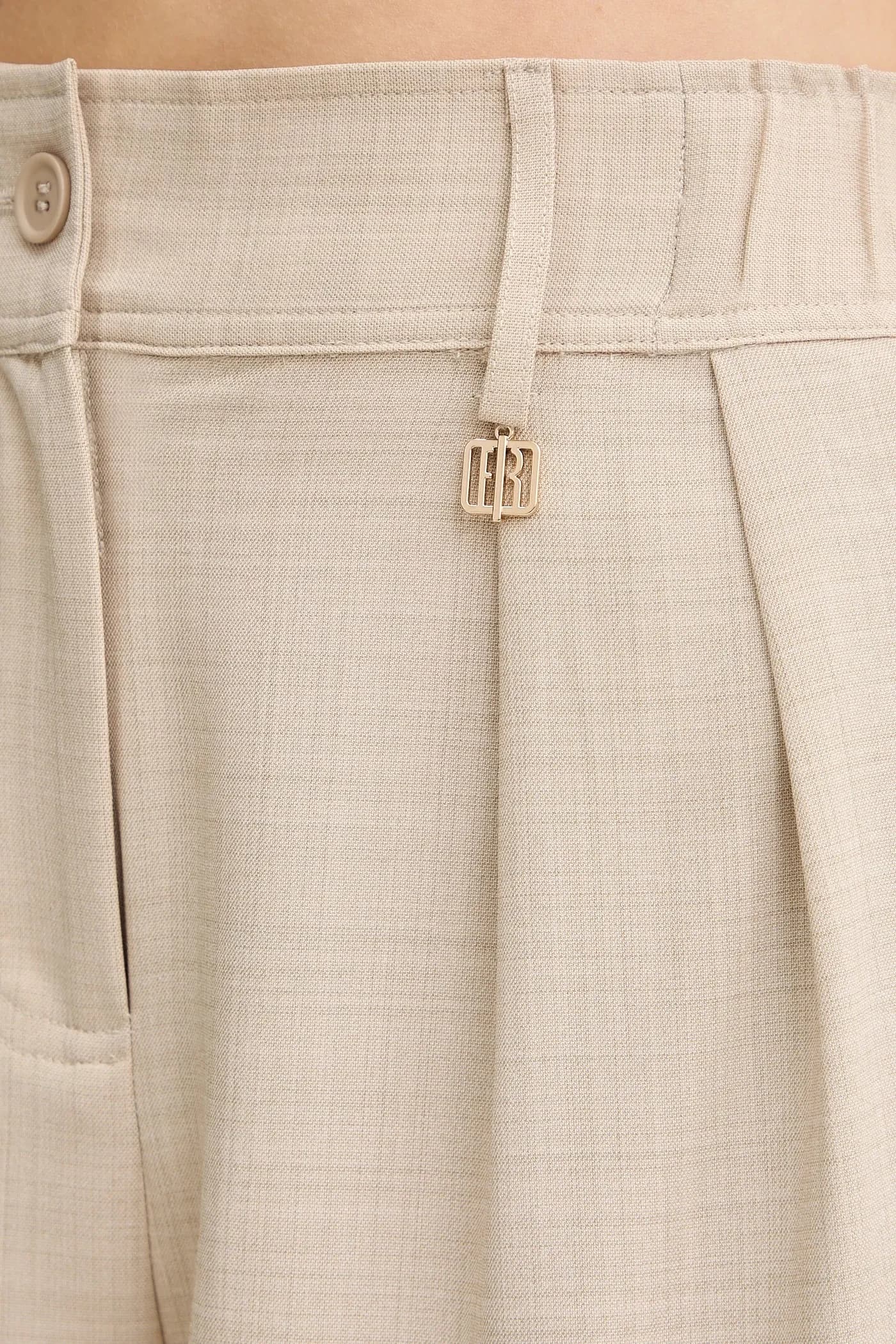 Шорты - фото 4