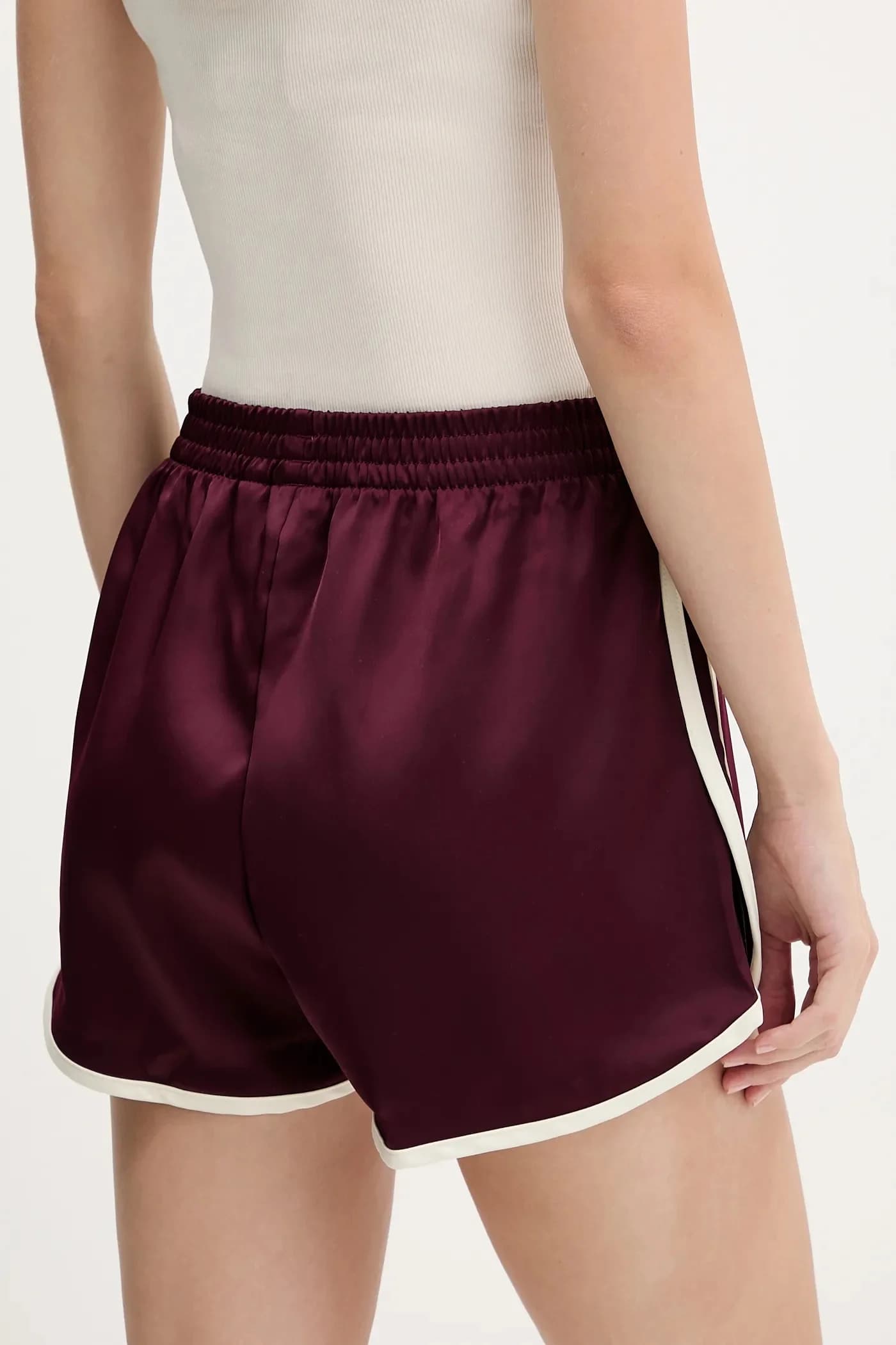 шорты с 3 полосками - фото 3