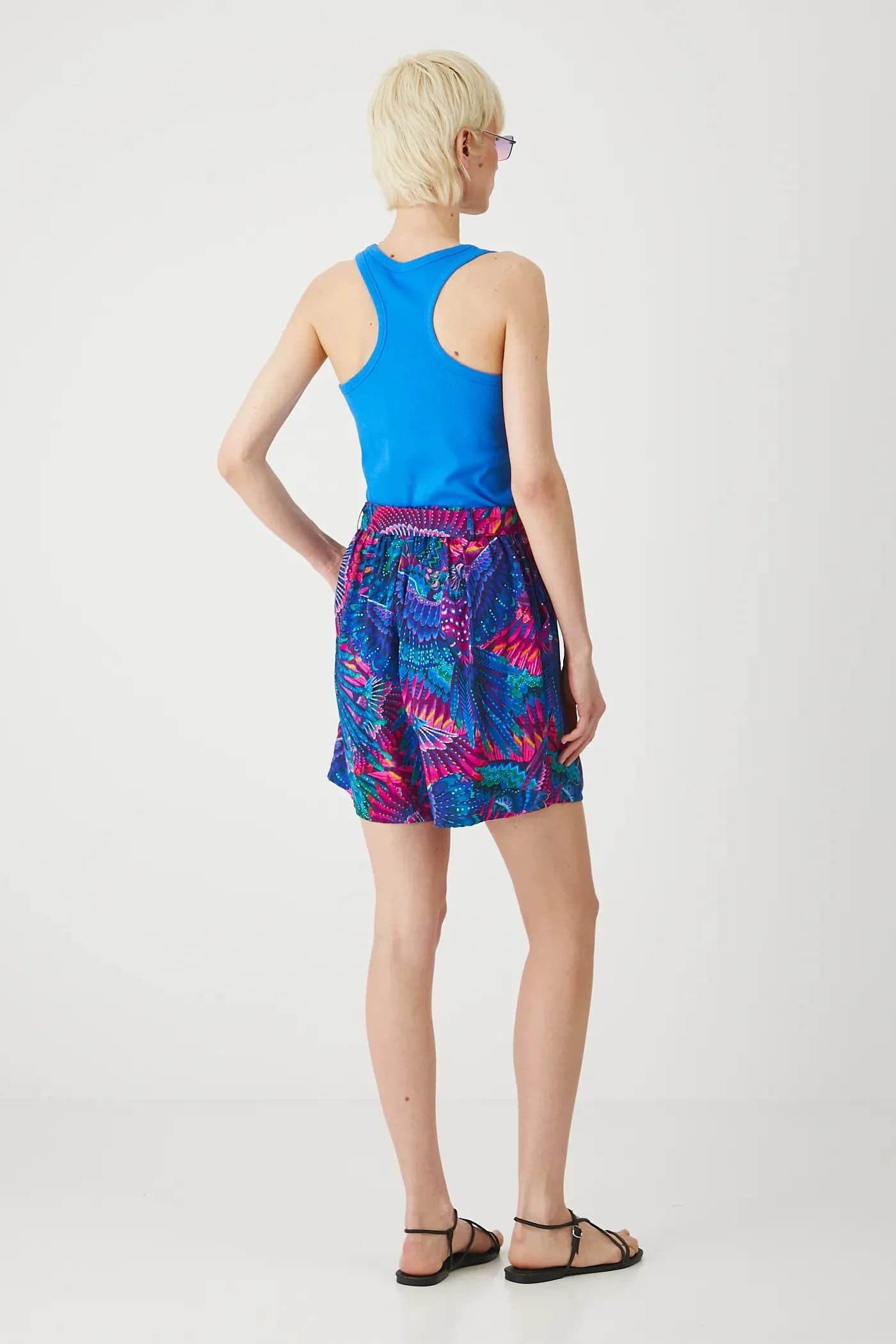 Шорты - фото 3