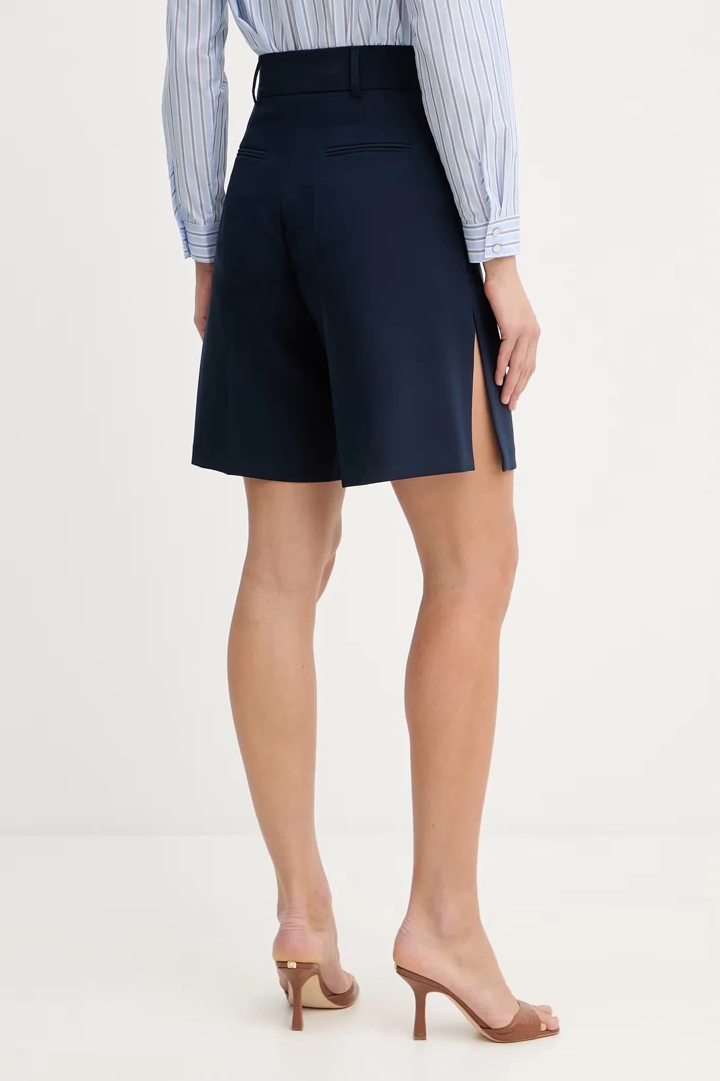 Шорты - фото 2