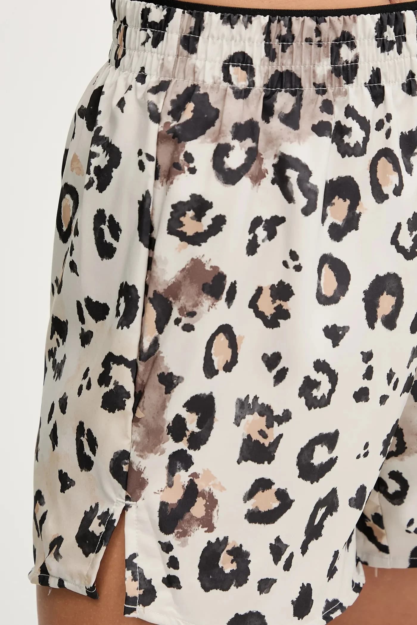 Тренировочные шорты - фото 4