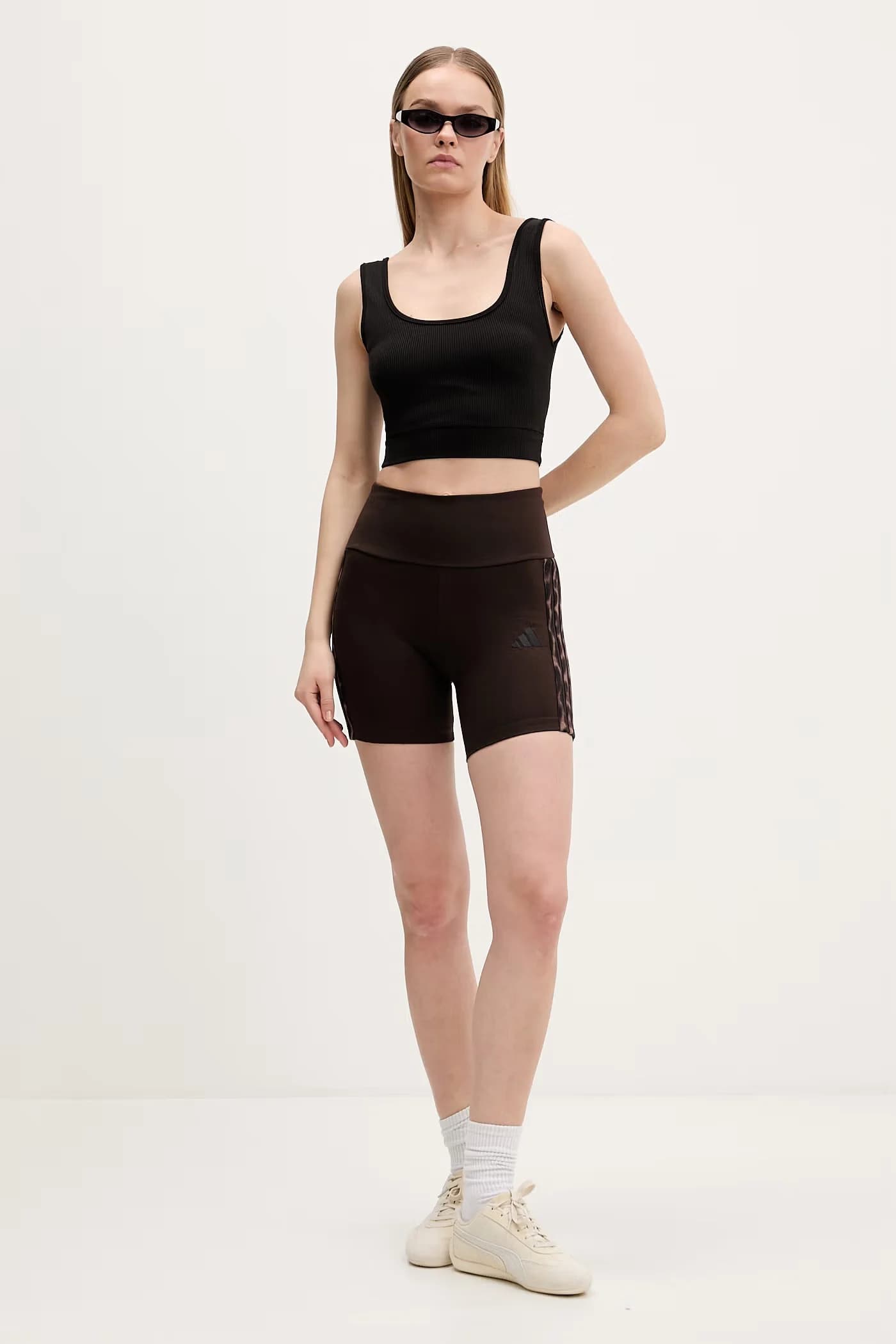 Шорты - фото 2