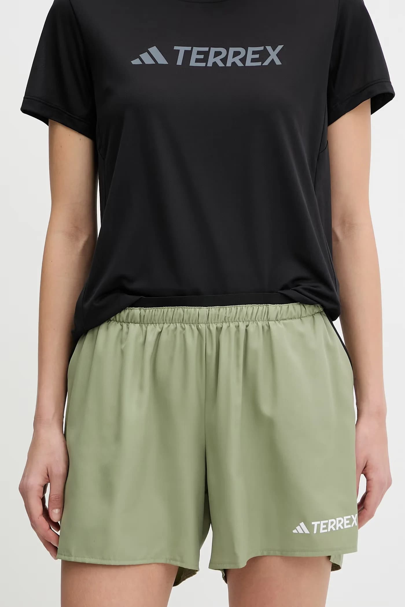 Уличные шорты