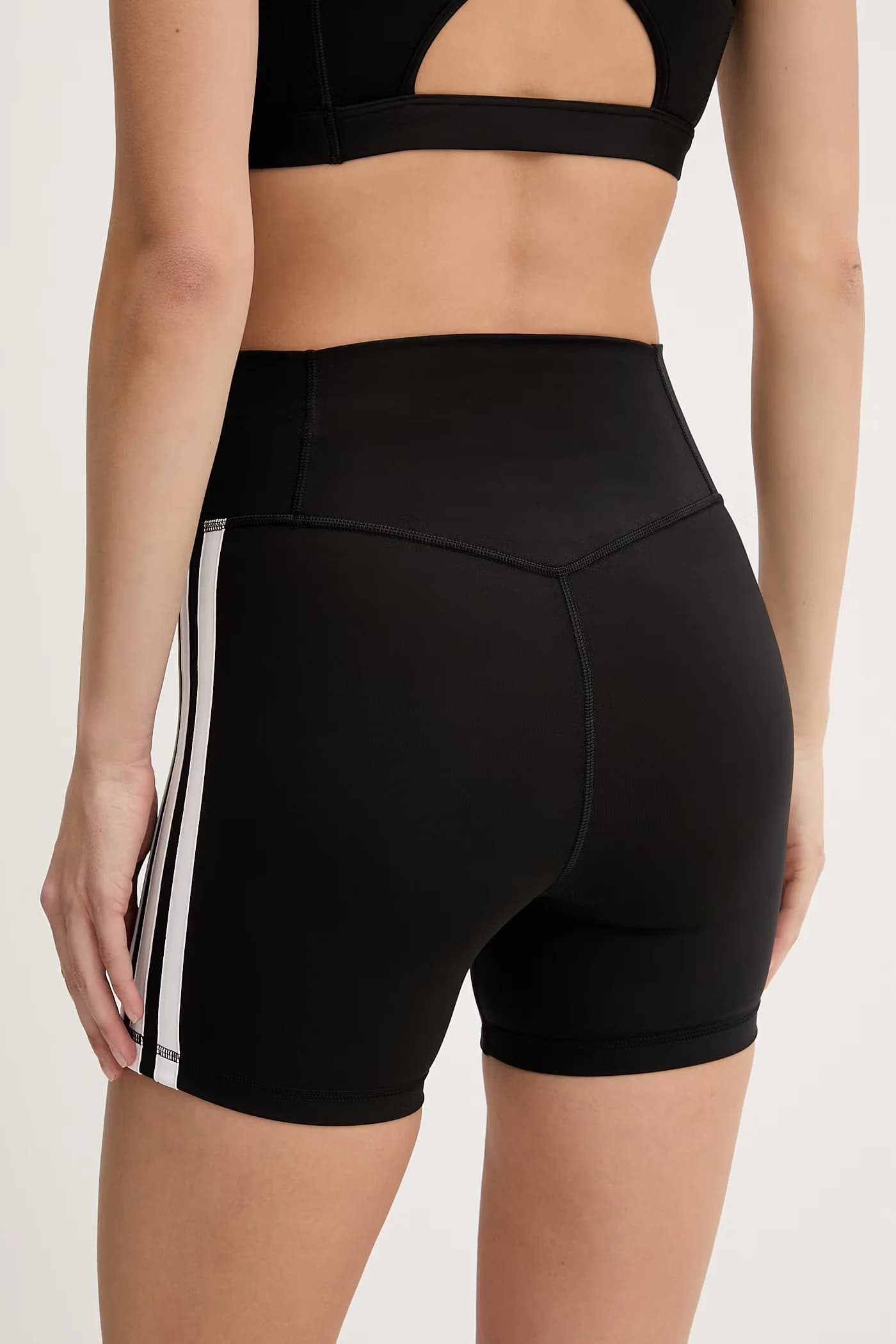 Тренировочные шорты Optime Essentials - фото 3