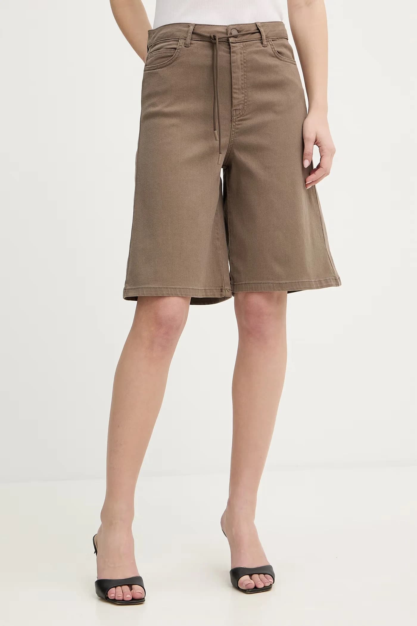 МЛМКВАСАР шорты