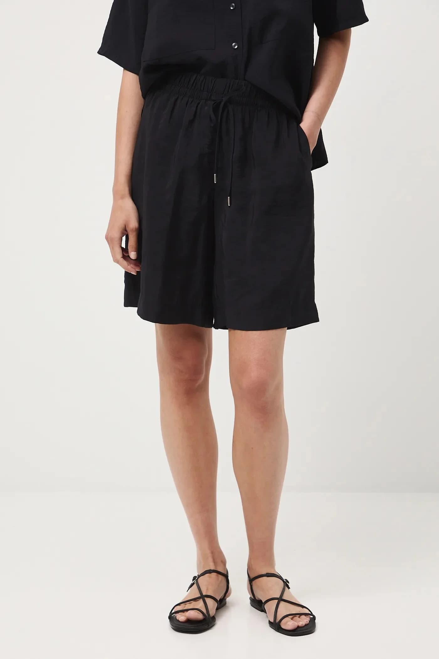 Шорты - фото 2