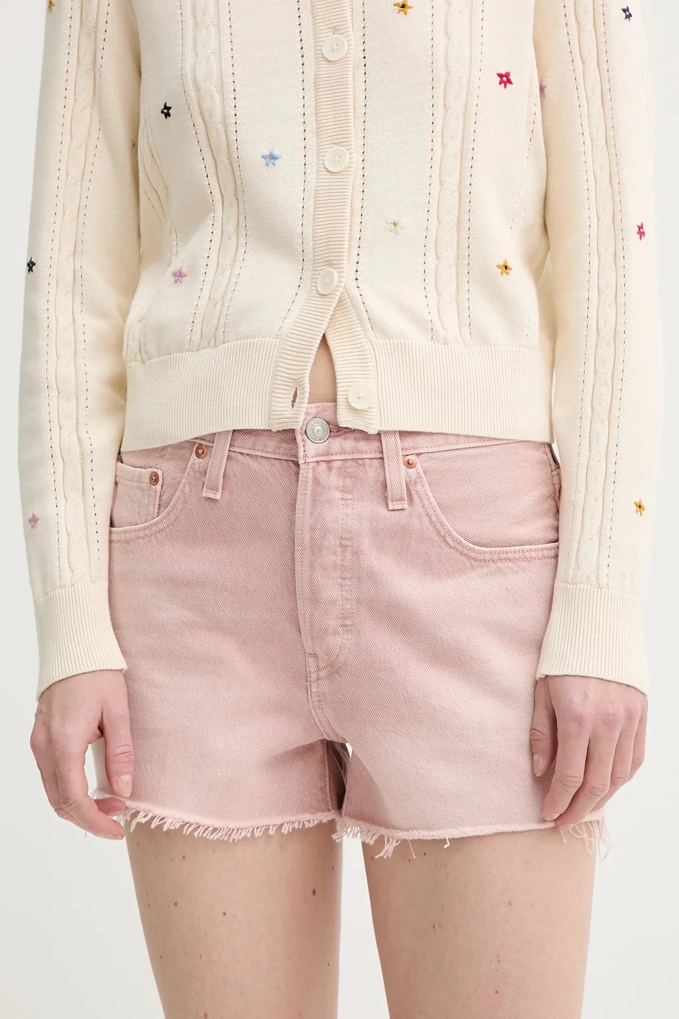 Джинсовые шорты