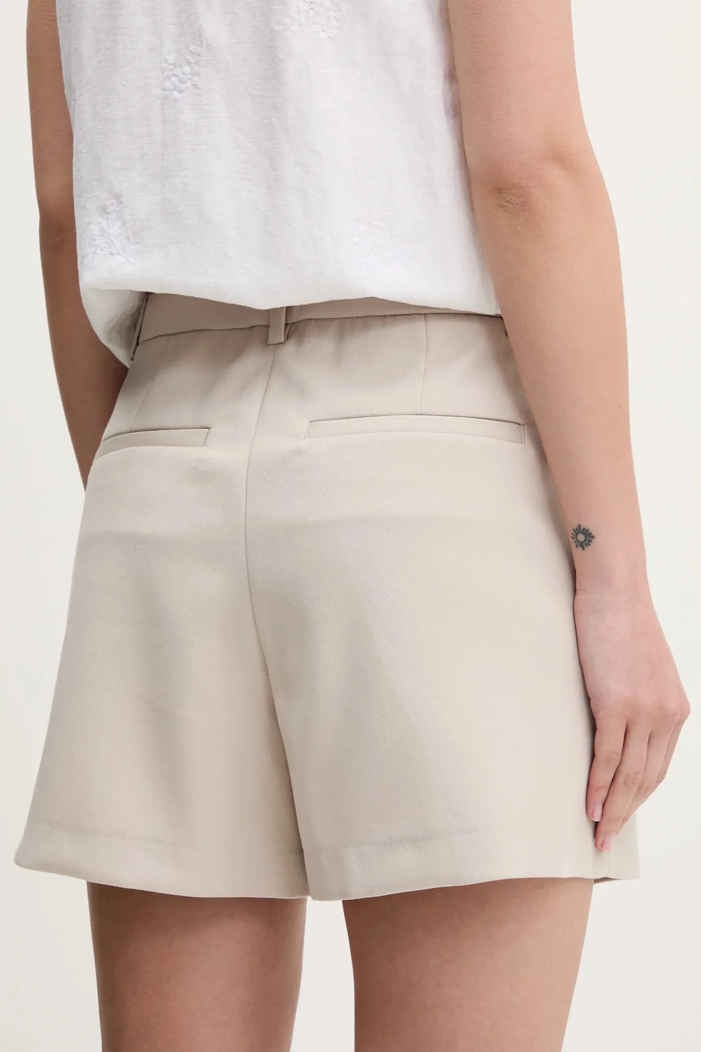 Шорты - фото 3