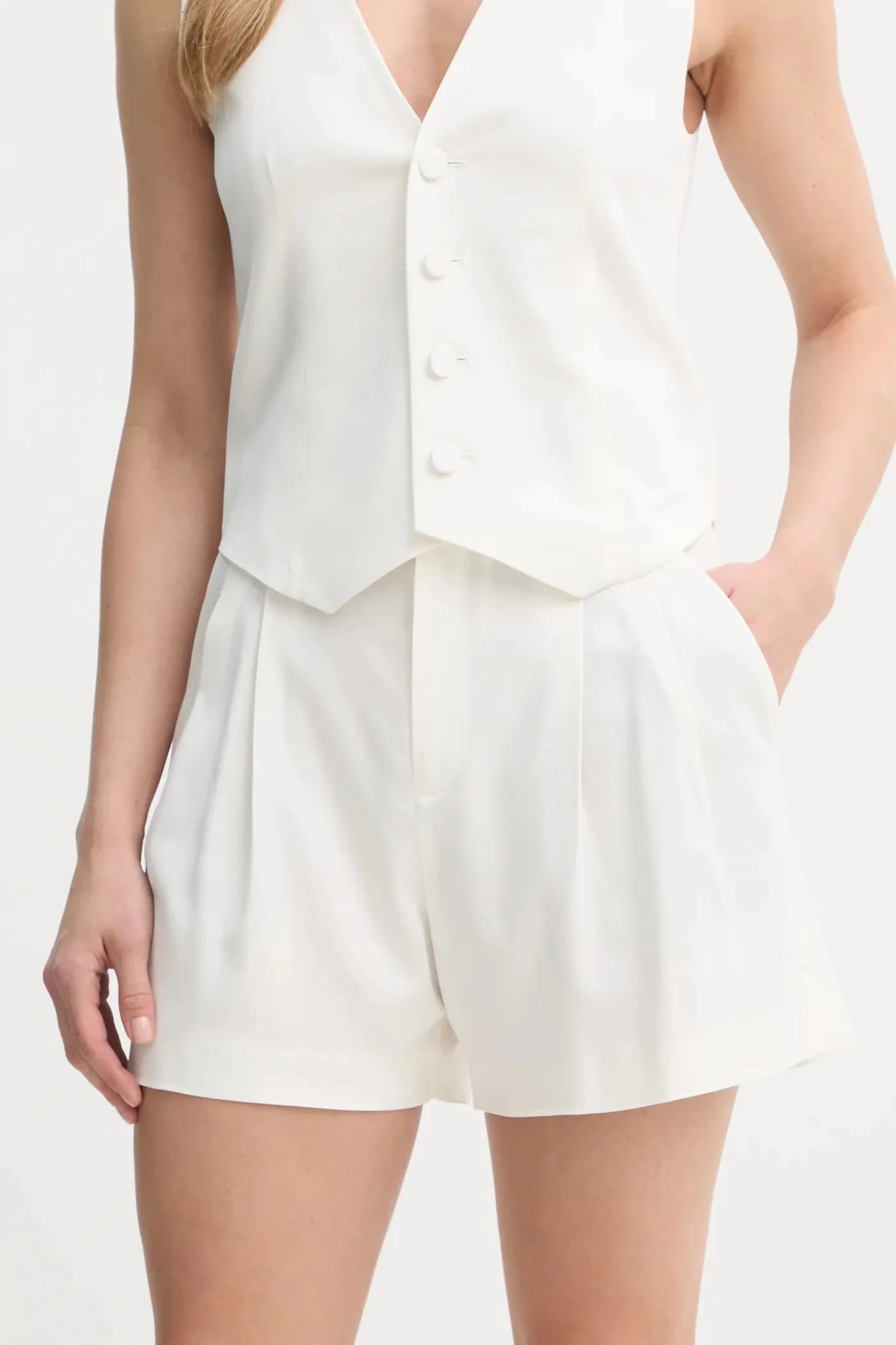 Шорты из смесовой шерсти