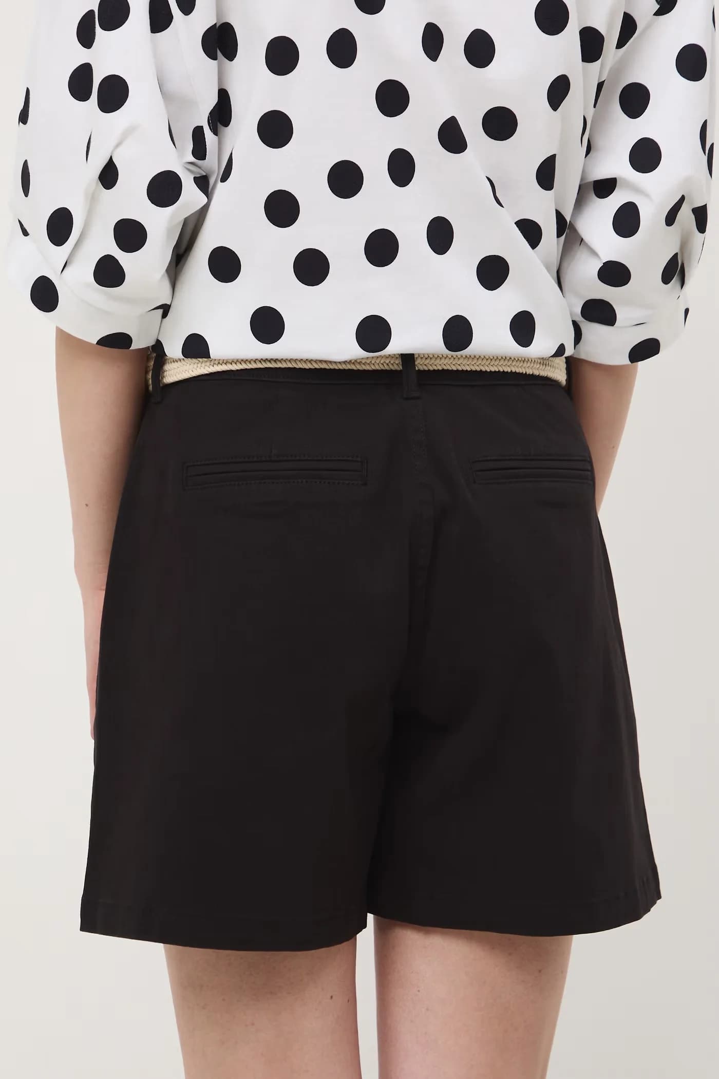 Шорты - фото 4