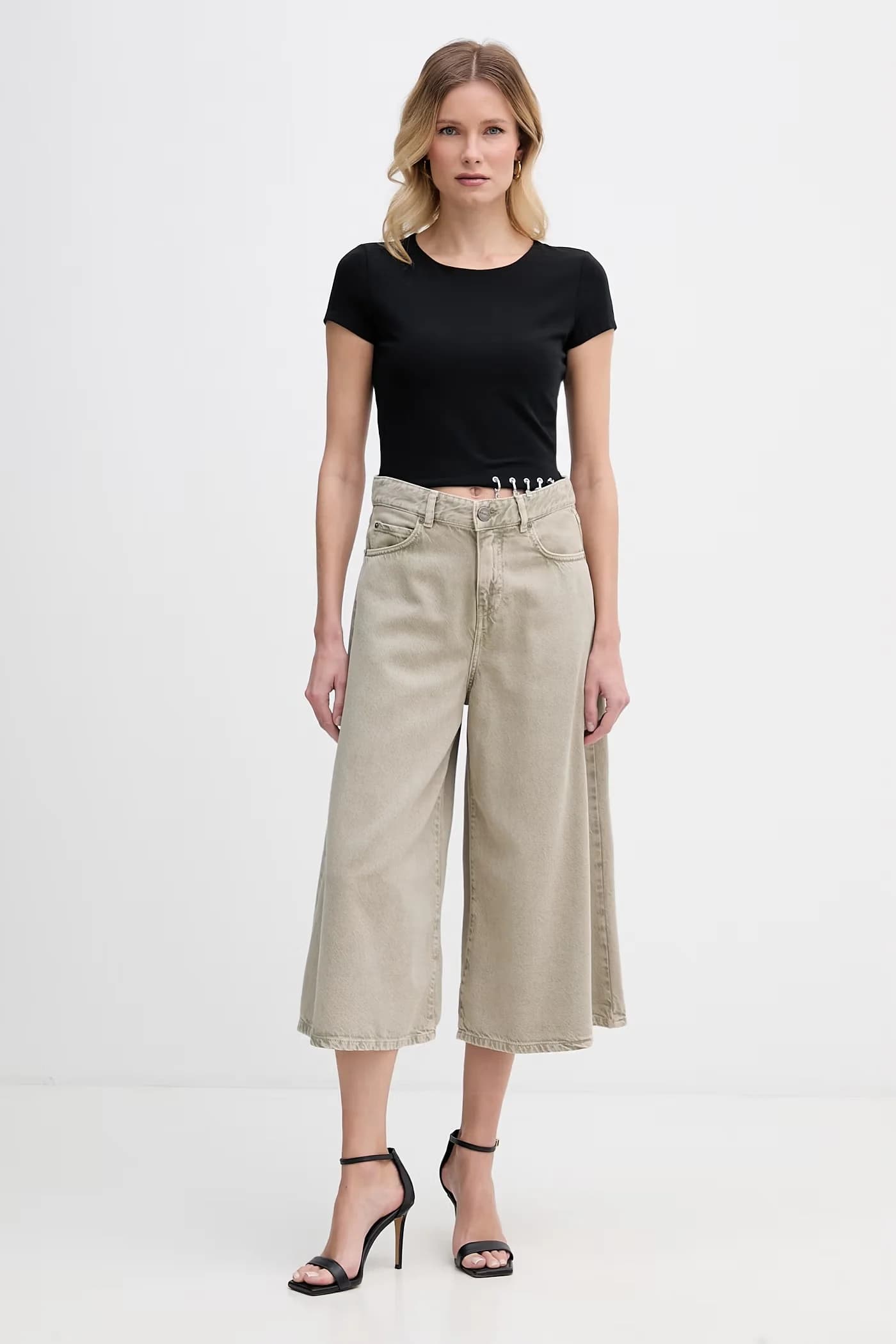 Женские джинсовые шорты - фото 2