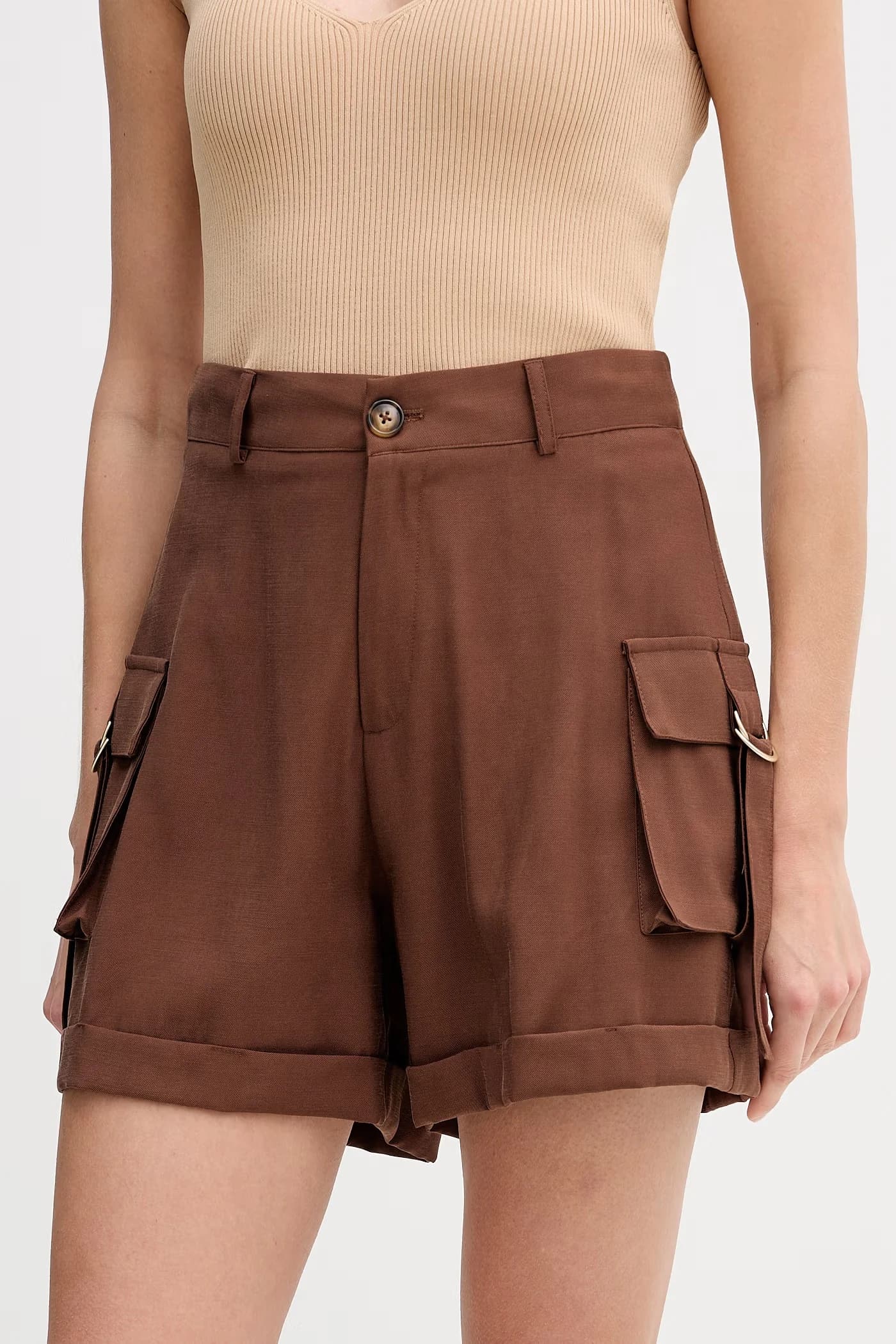 Женские шорты