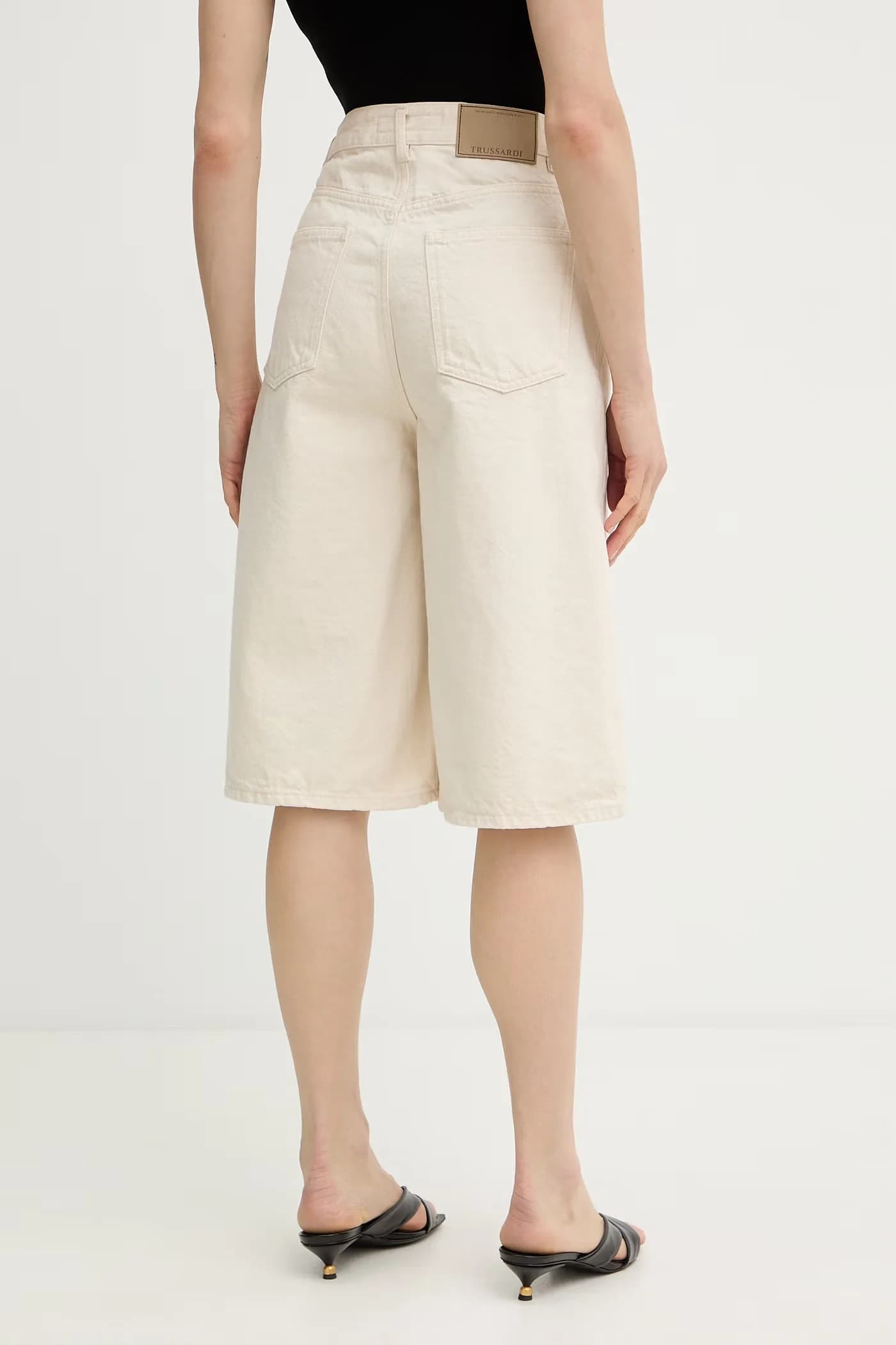 Женские джинсовые шорты - фото 3