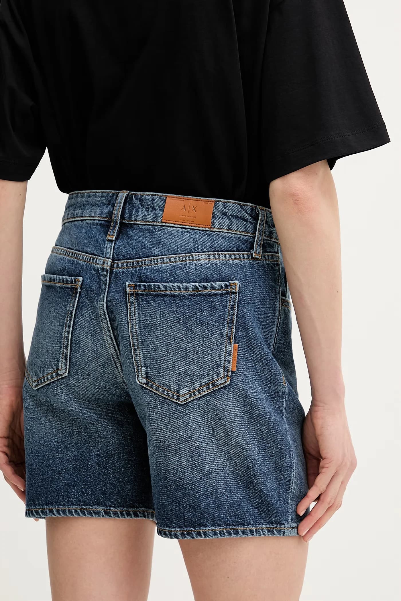 Женские джинсовые шорты - фото 3