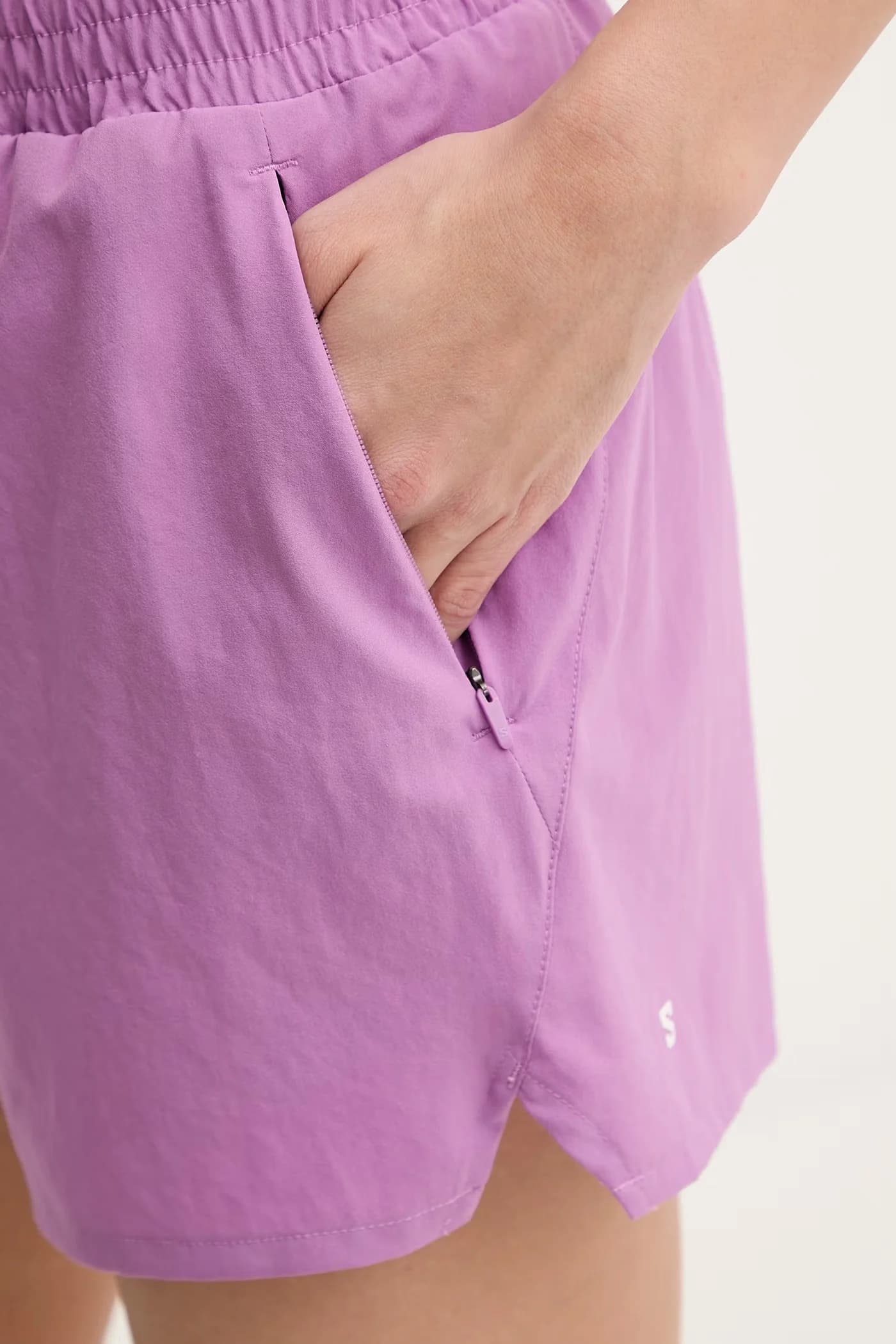 Тренировочные шорты - фото 4