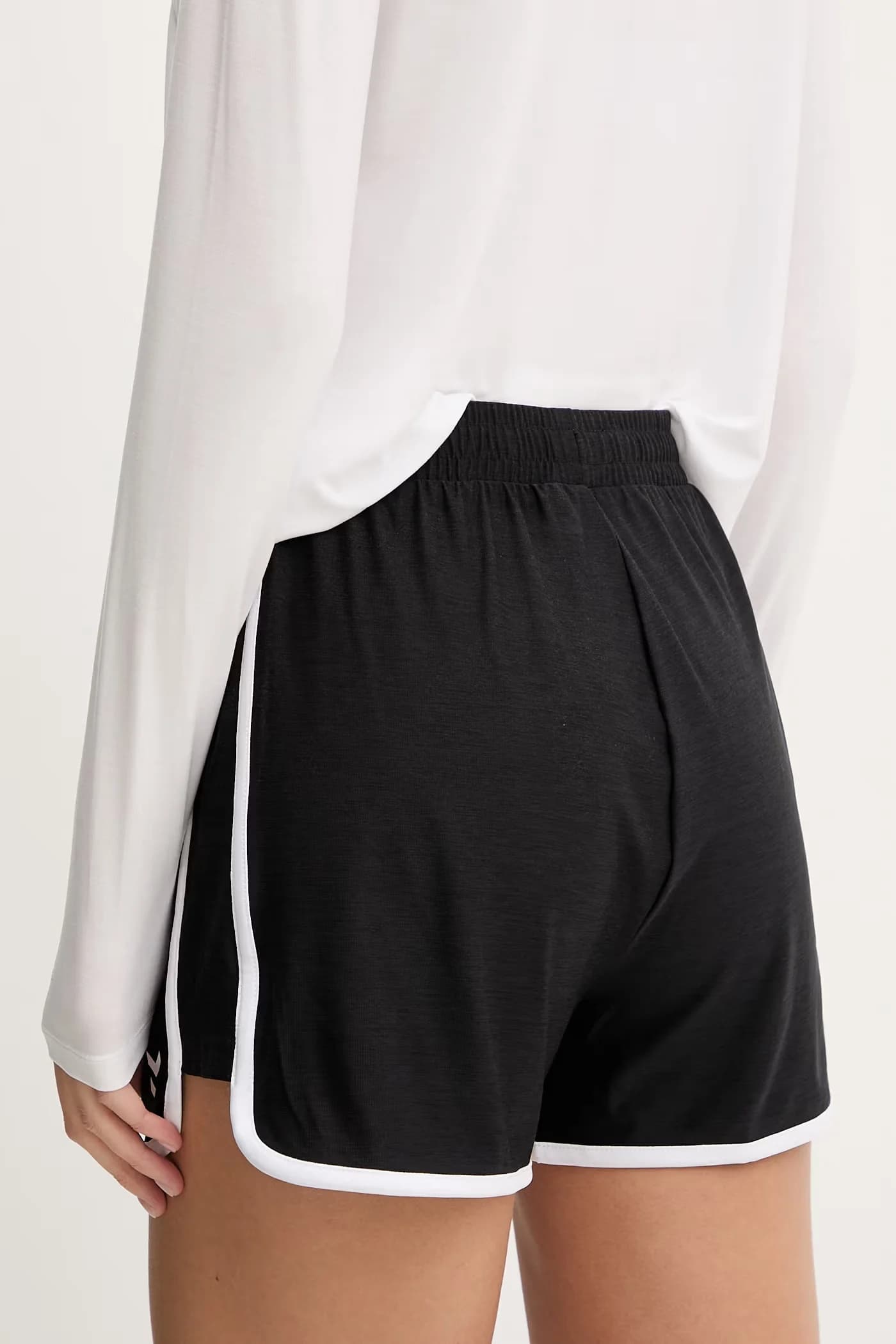 Тренировочные шорты - фото 3