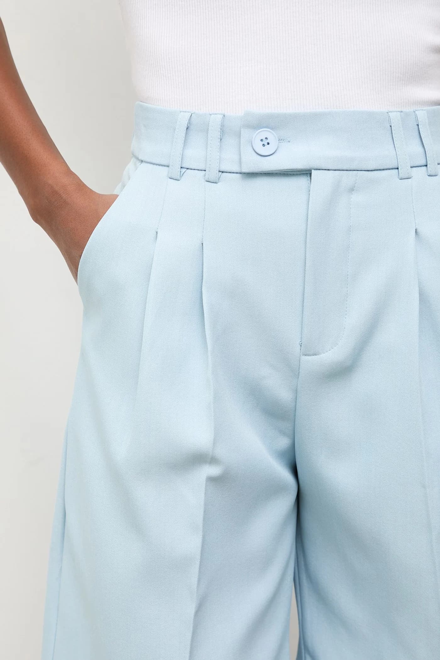 Шорты - фото 4