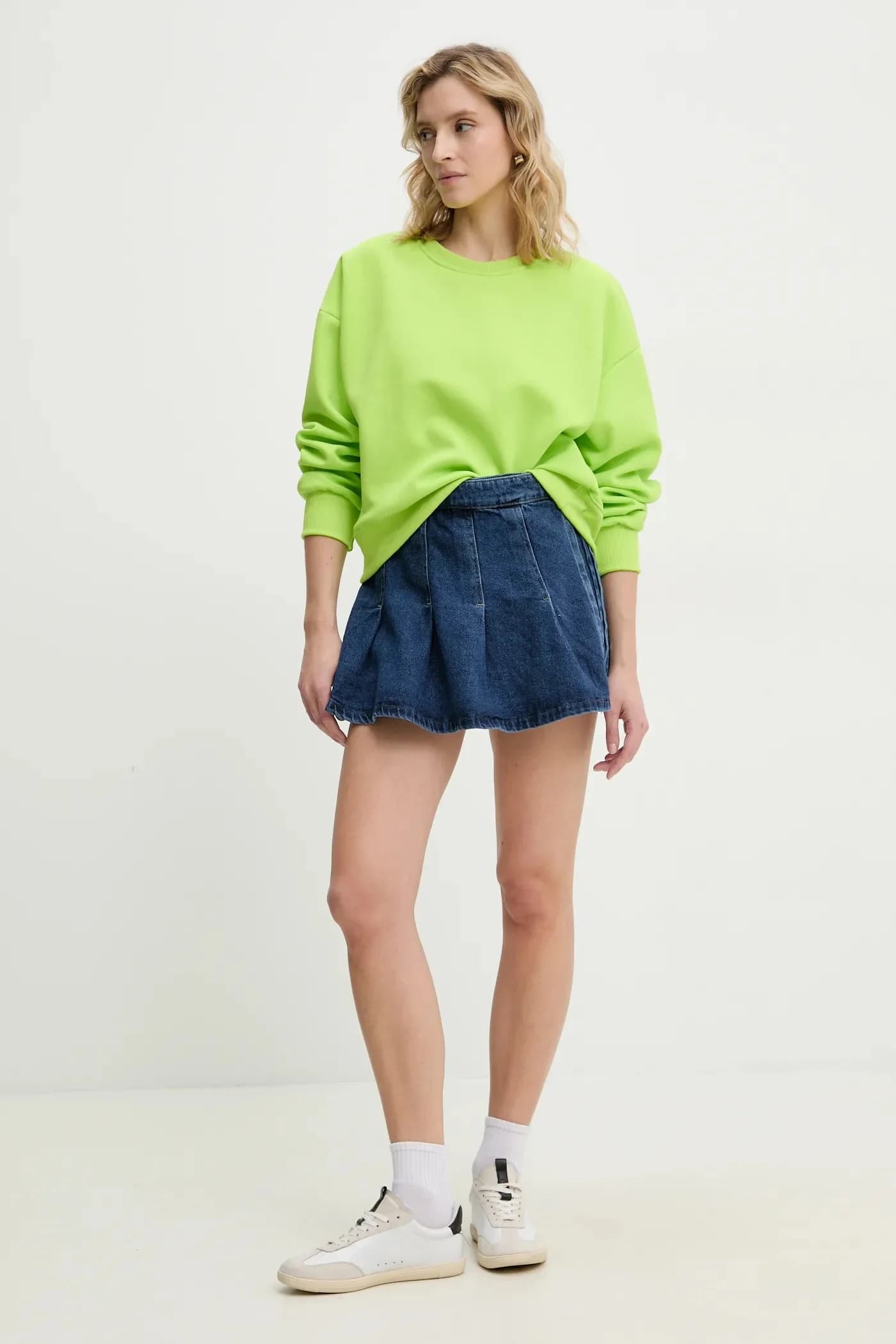 Джинсовая юбка и брюки - фото 2