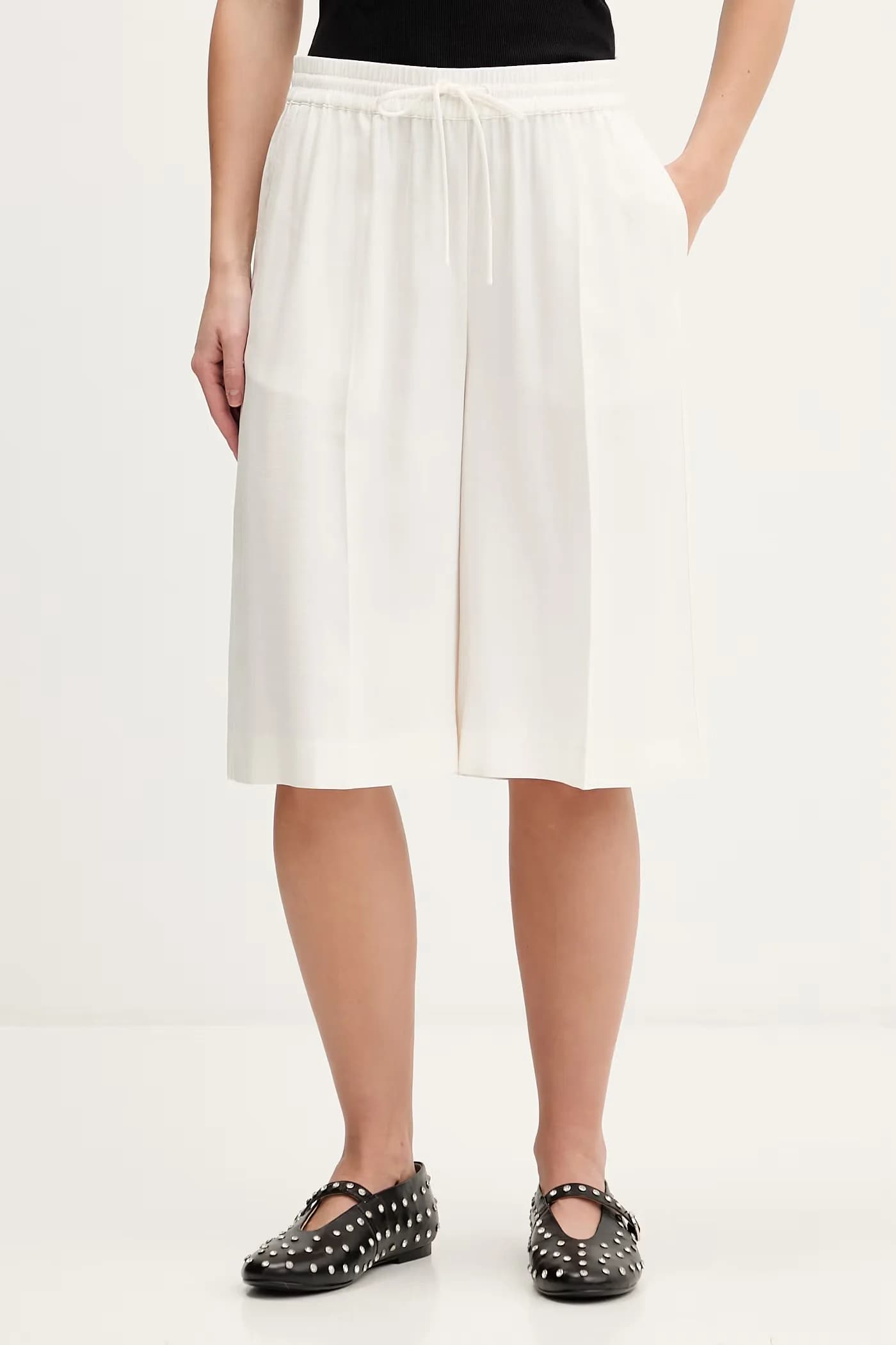 Шорты из смесового льна