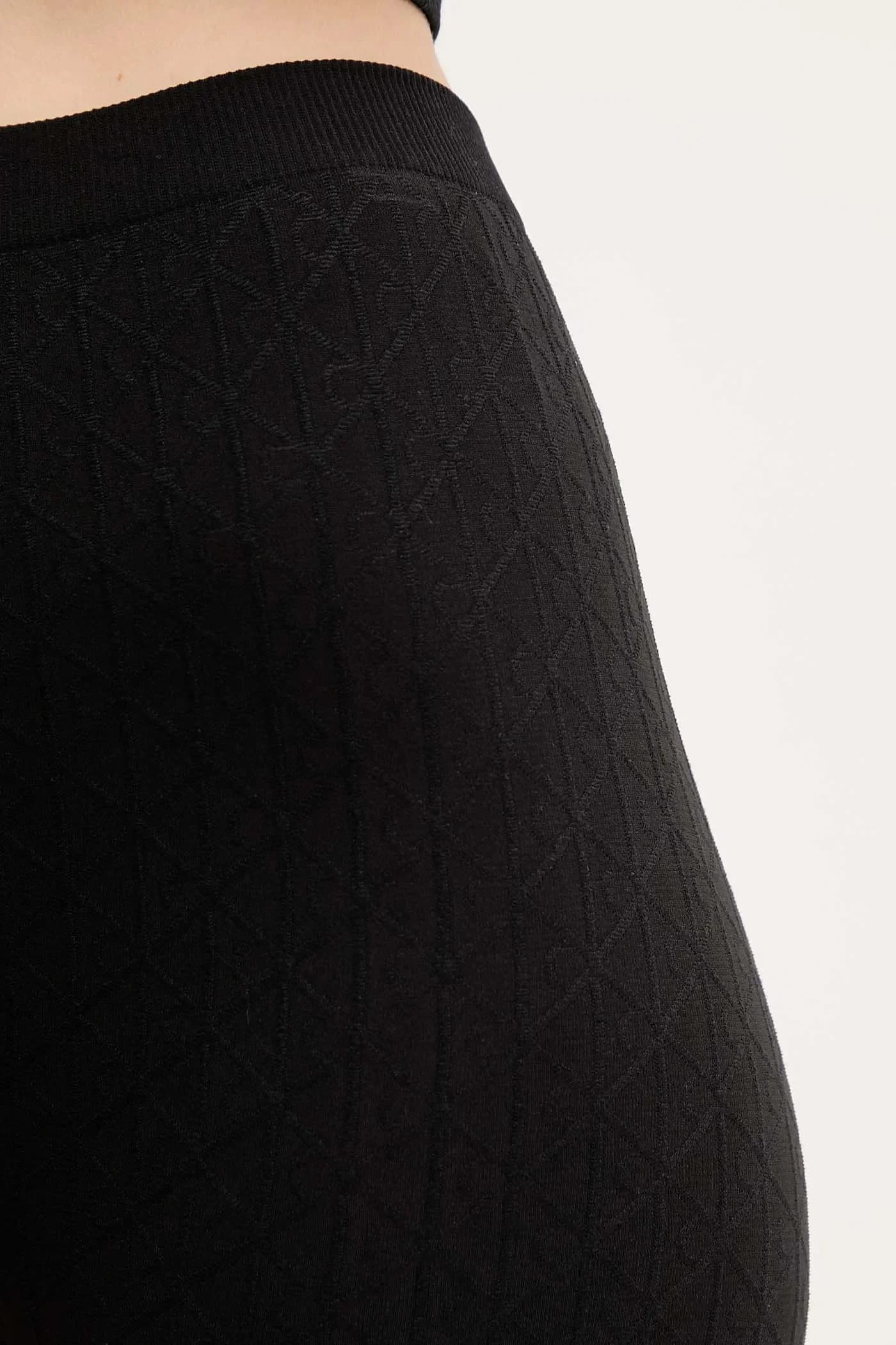 Шорты - фото 4