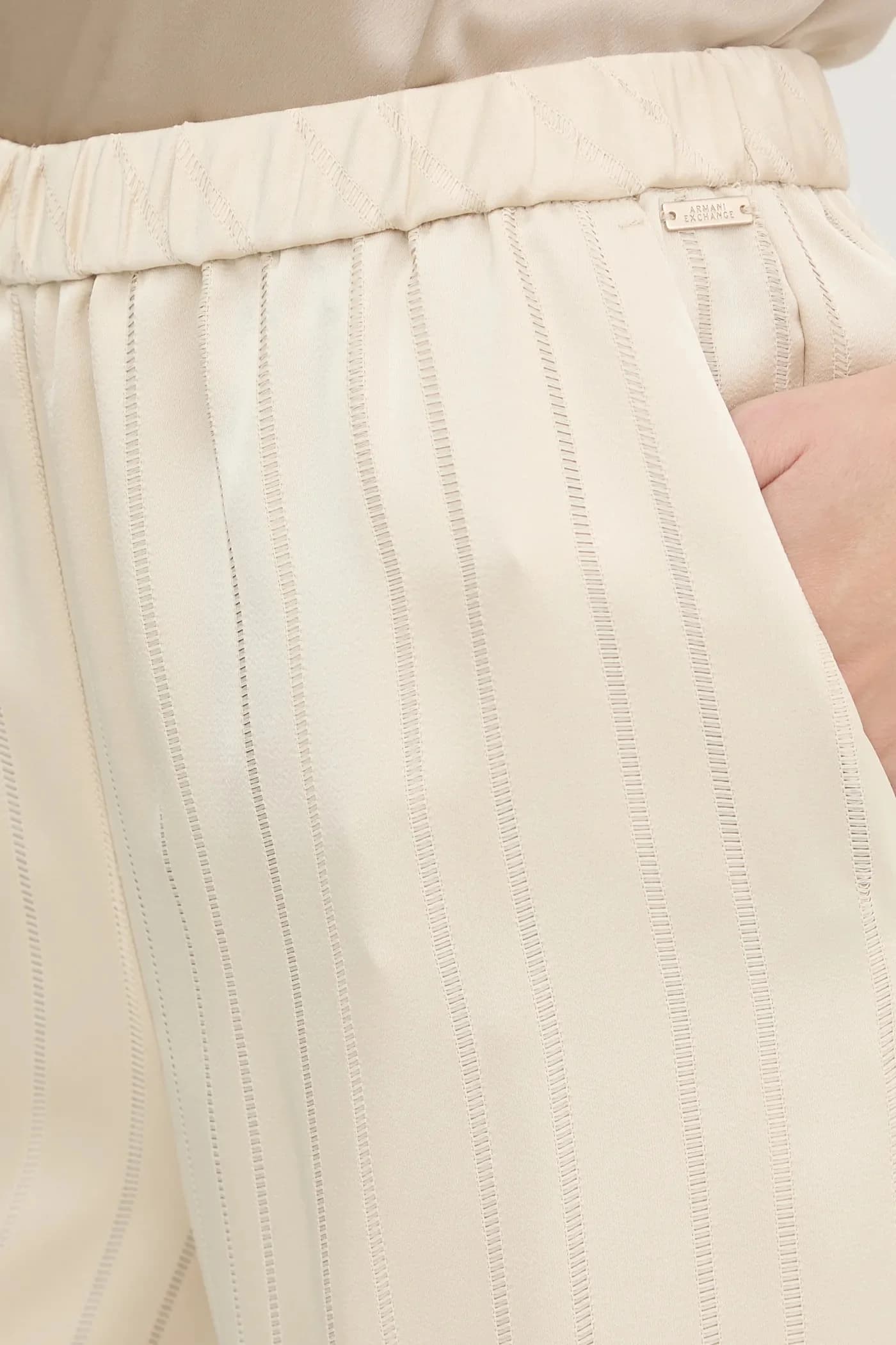 Шорты - фото 4