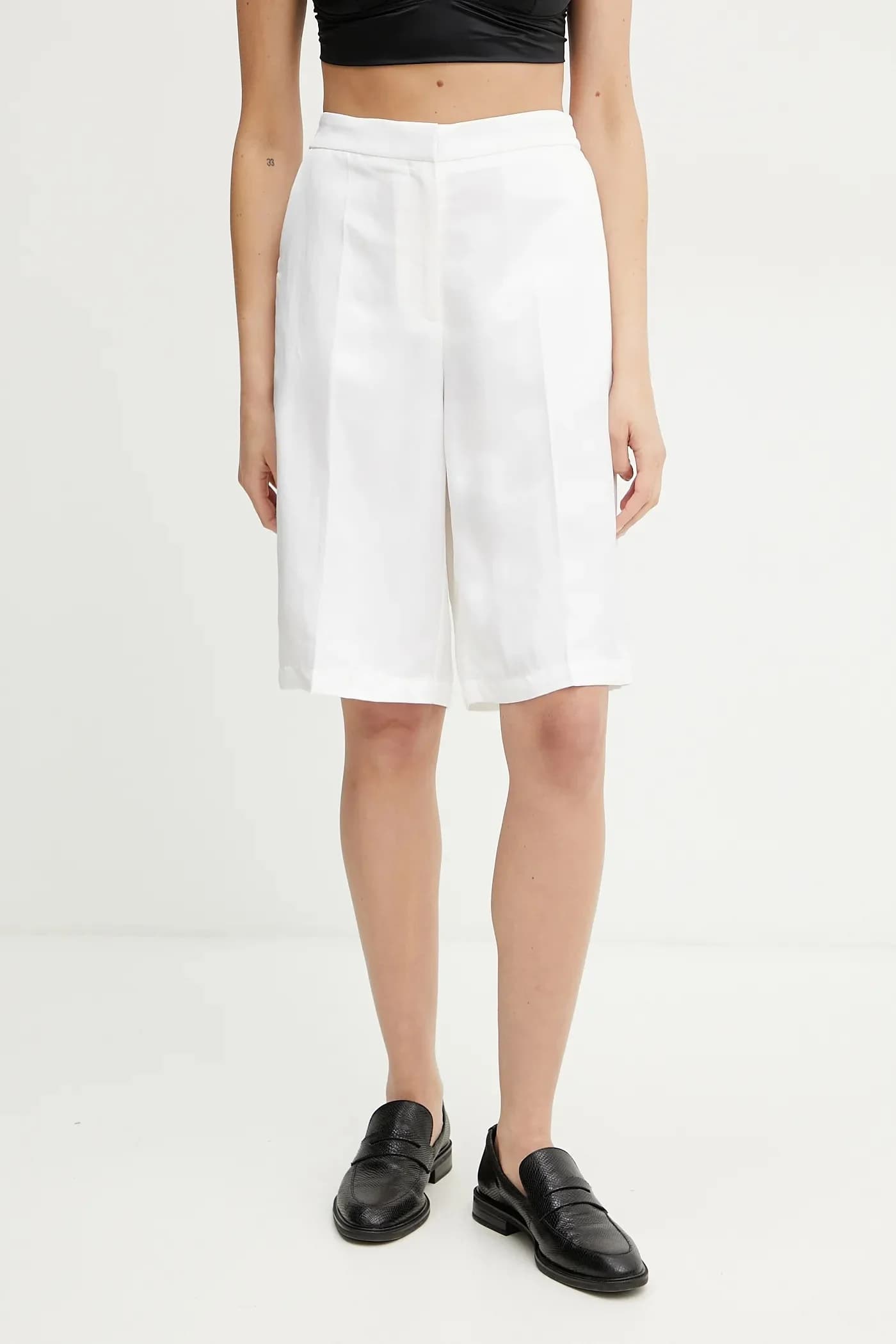 Шорты из смесового льна