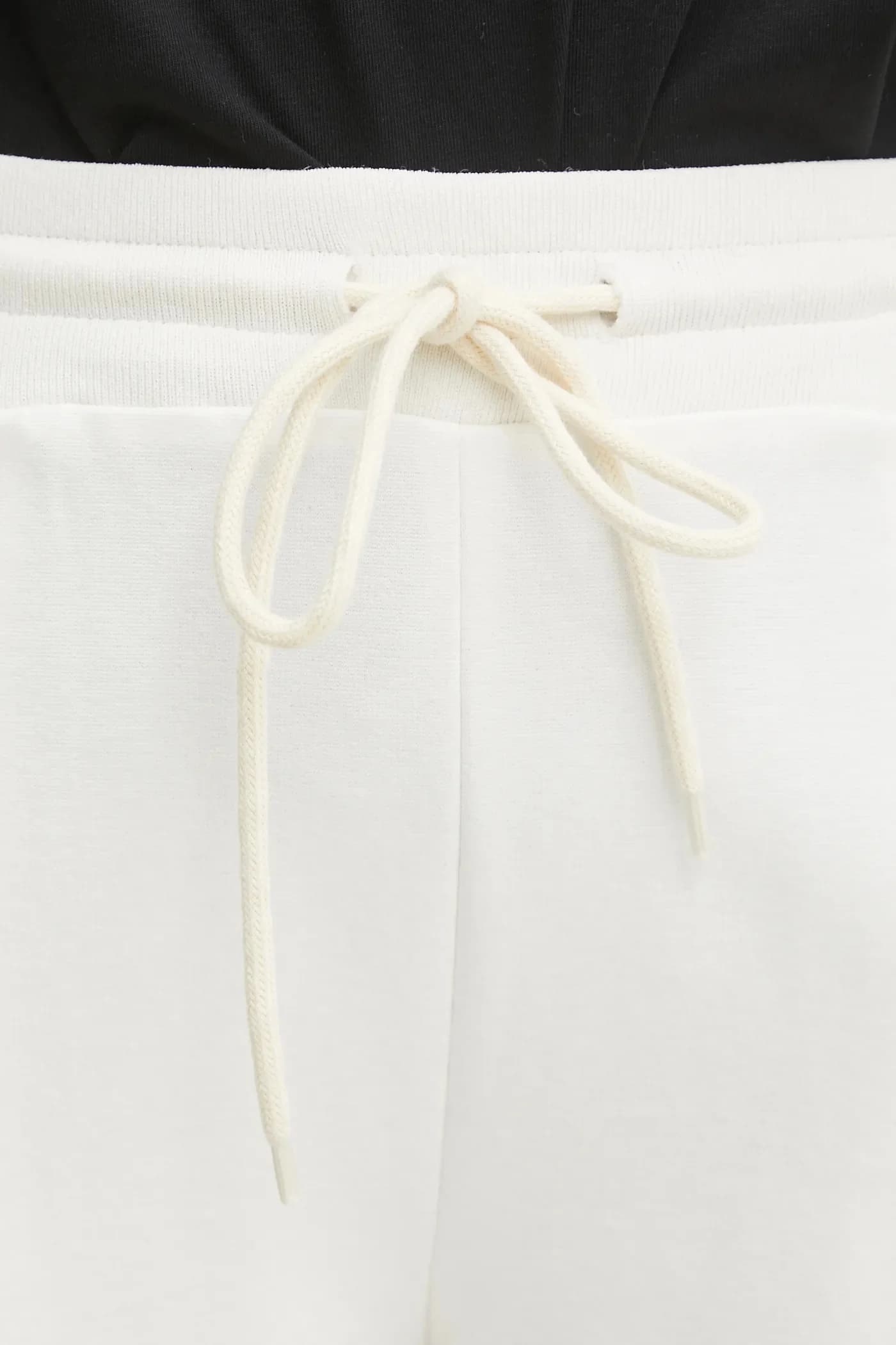 Шорты - фото 4