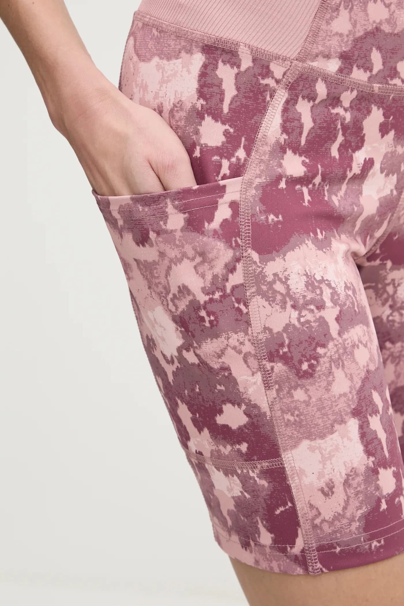 Спортивные шорты Boundless Trek - фото 4