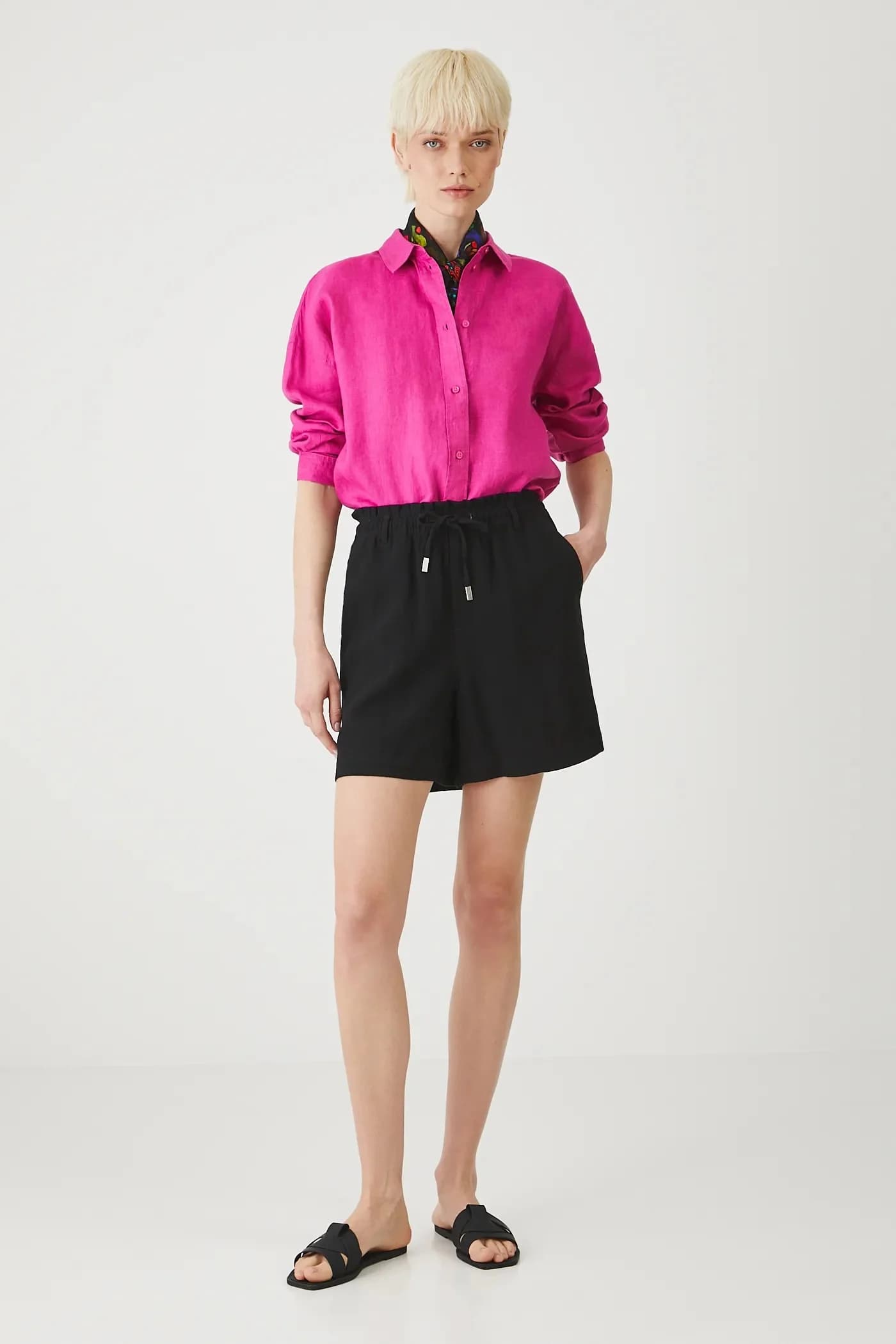 Шорты из смесового льна