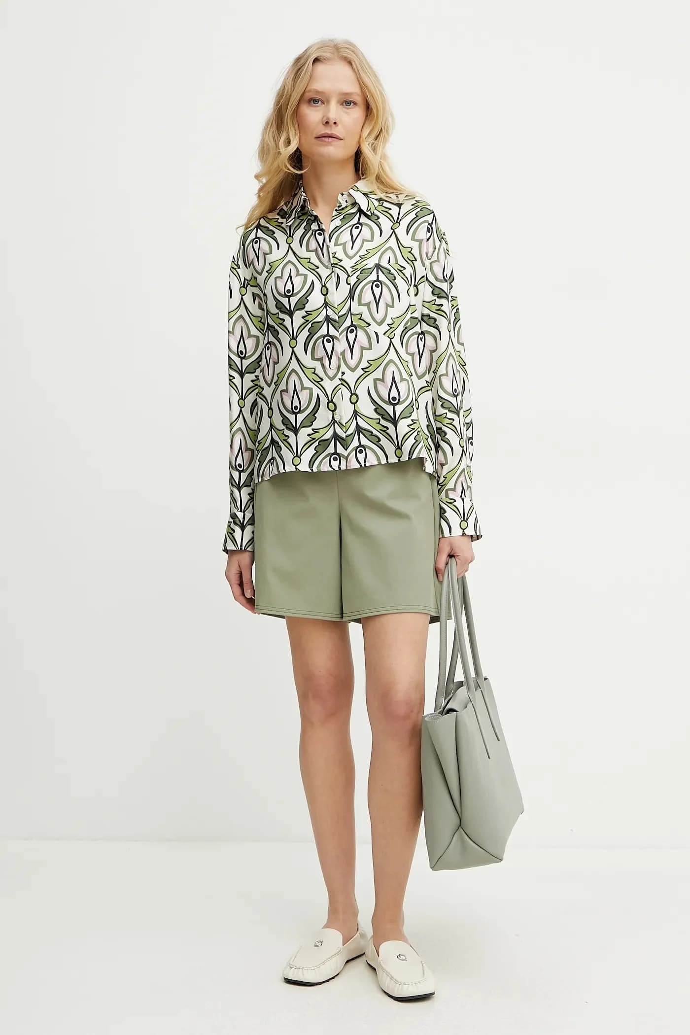 Шорты - фото 2