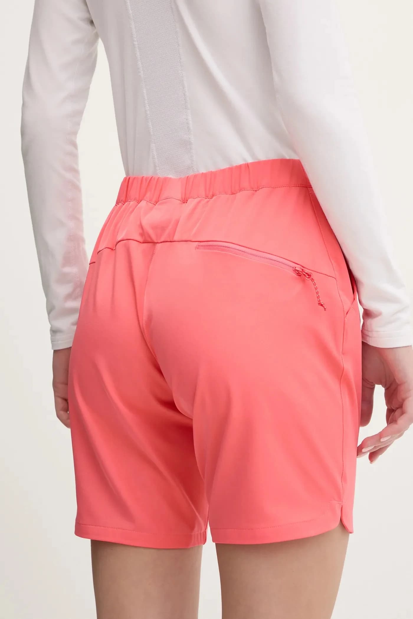 Шорты для походов в альпийском стиле - фото 3