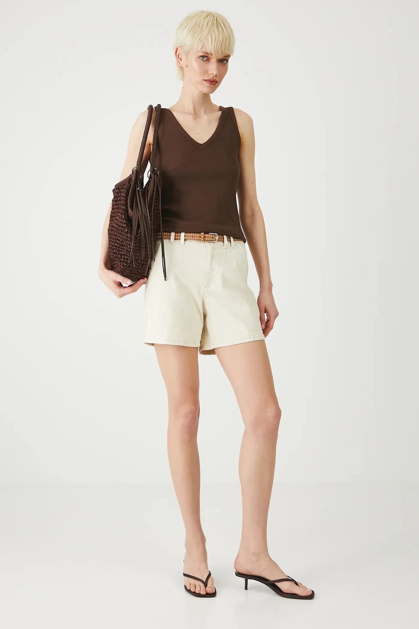 Джинсовые шорты