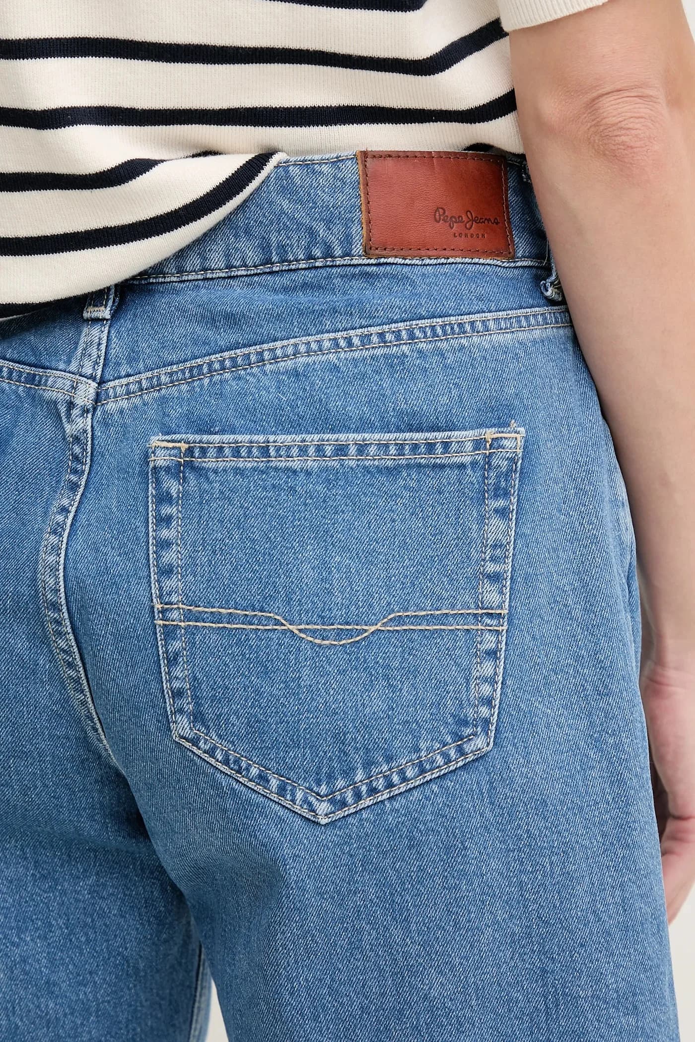 Джинсовые шорты BERMUDA SHORT HW - фото 4