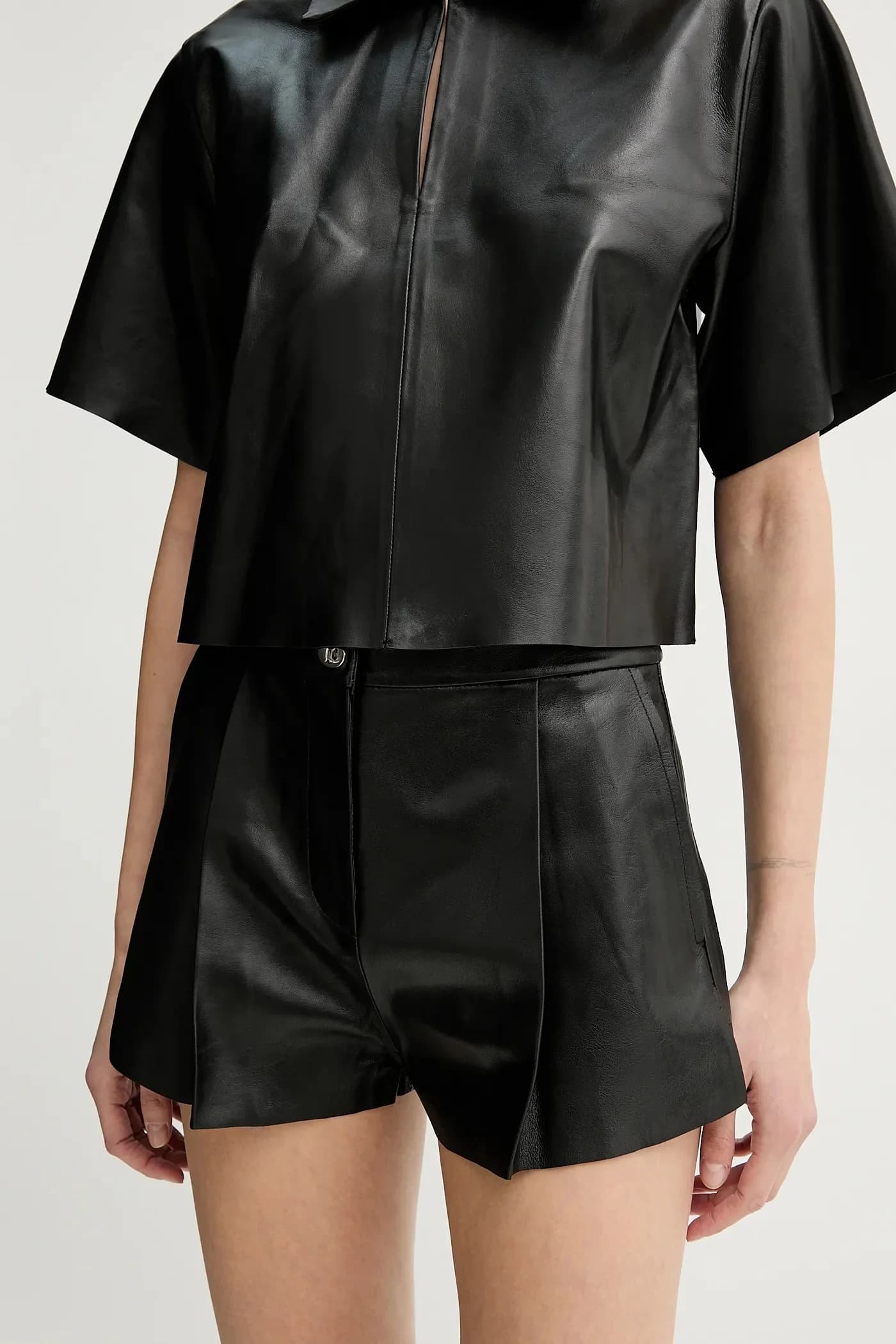 кожаные шорты Paulin