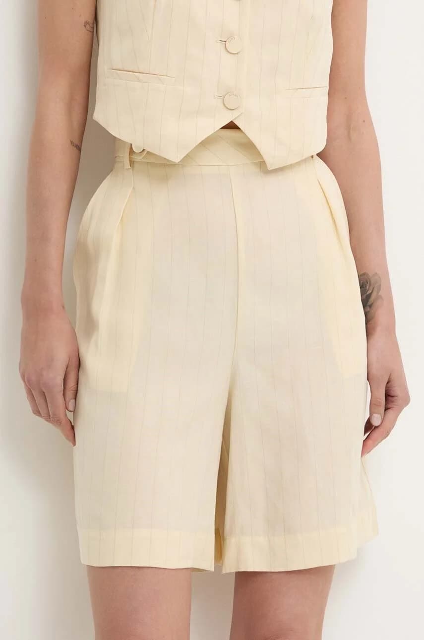 Шорты из смесового льна