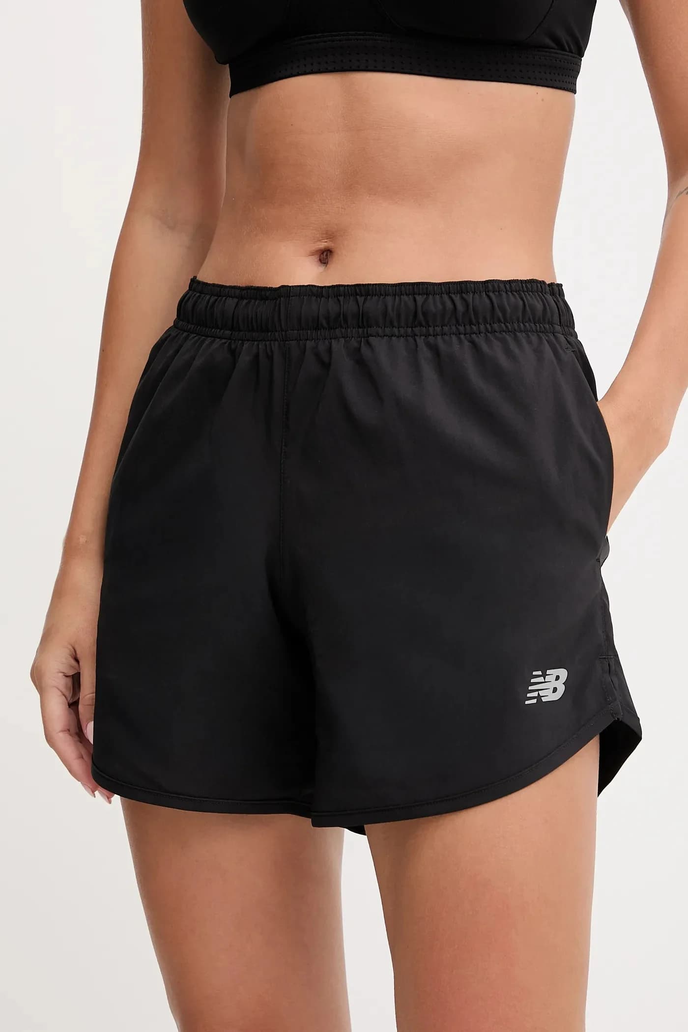 Тренировочные шорты