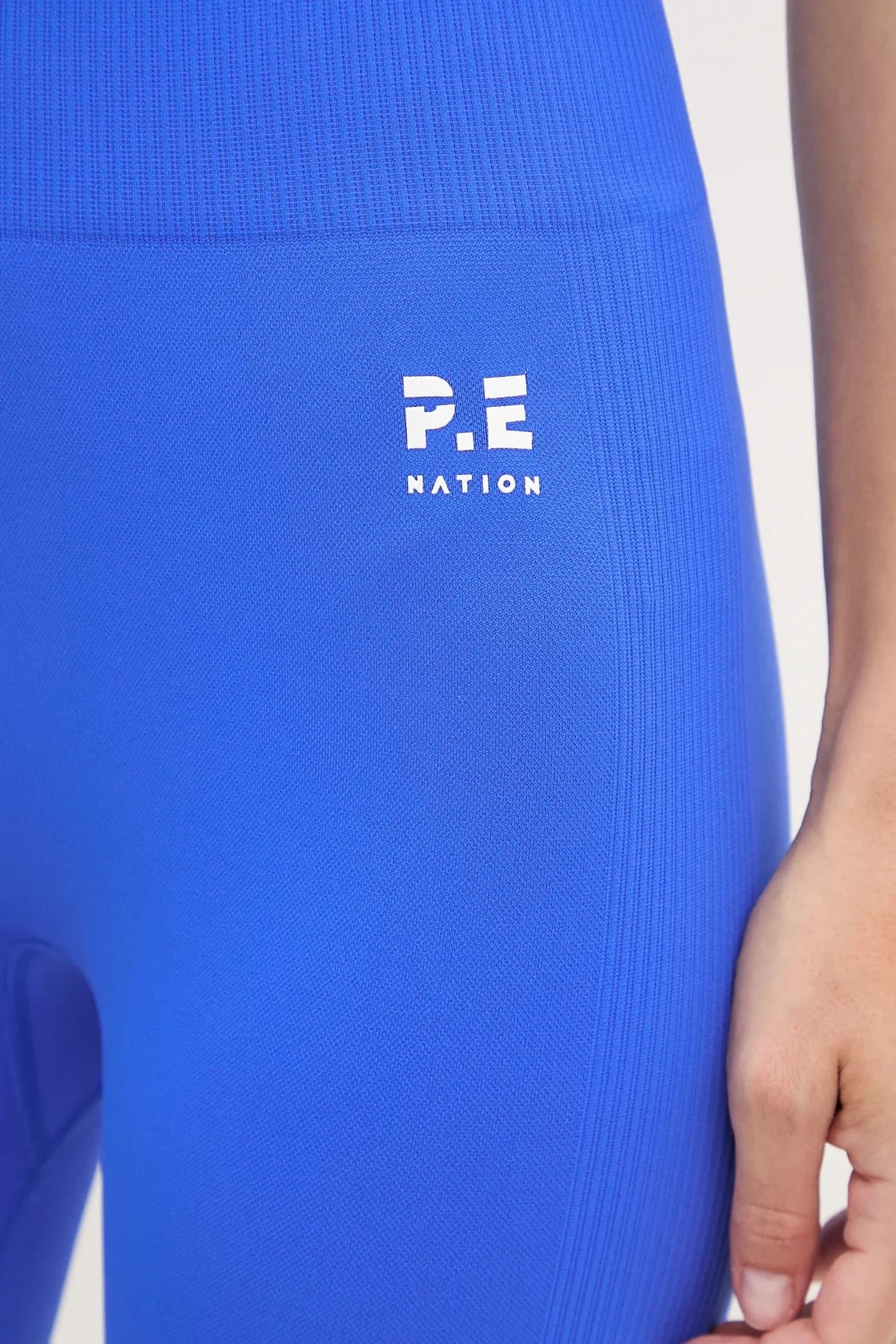 Восстановить бесшовные тренировочные шорты - фото 4