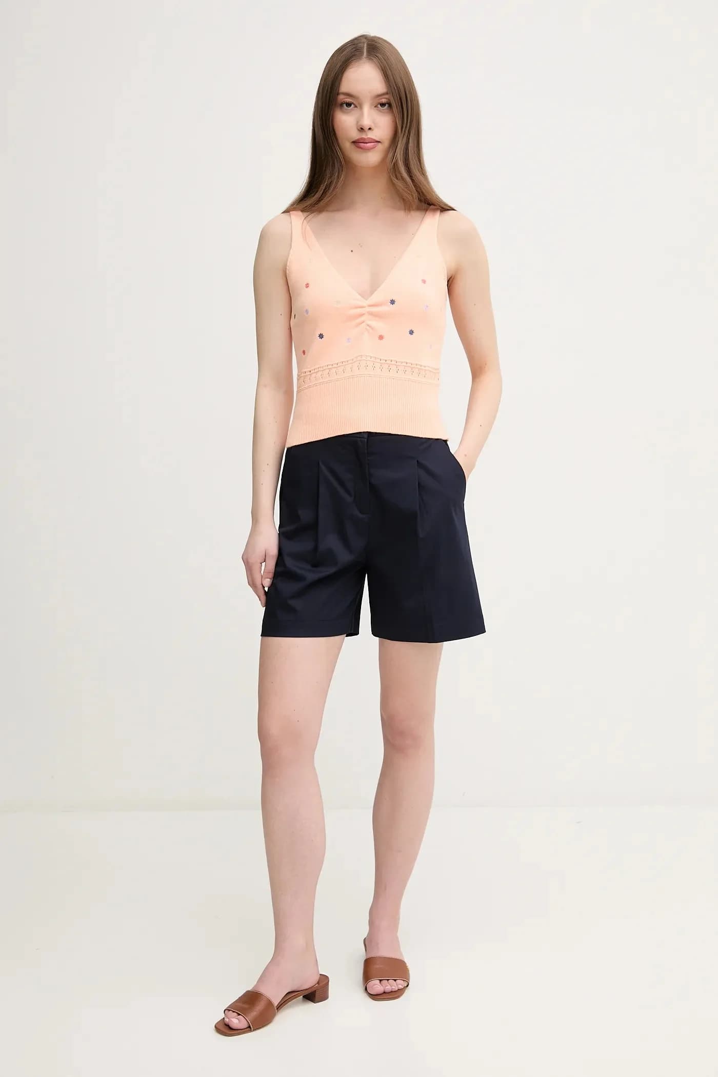 Шорты - фото 2