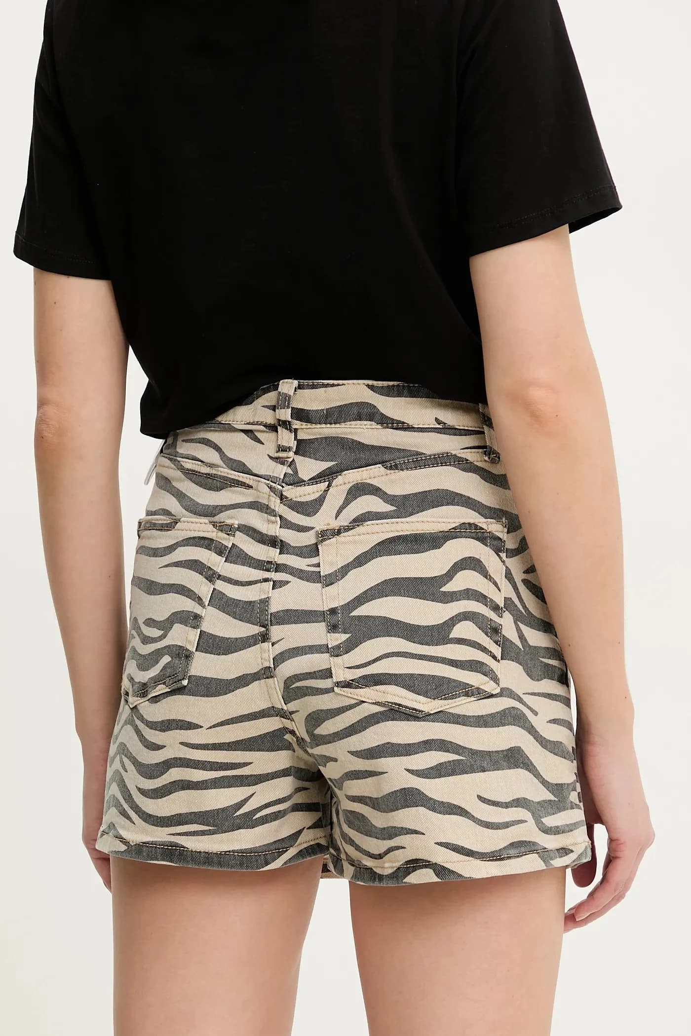 Джинсовые шорты - фото 3