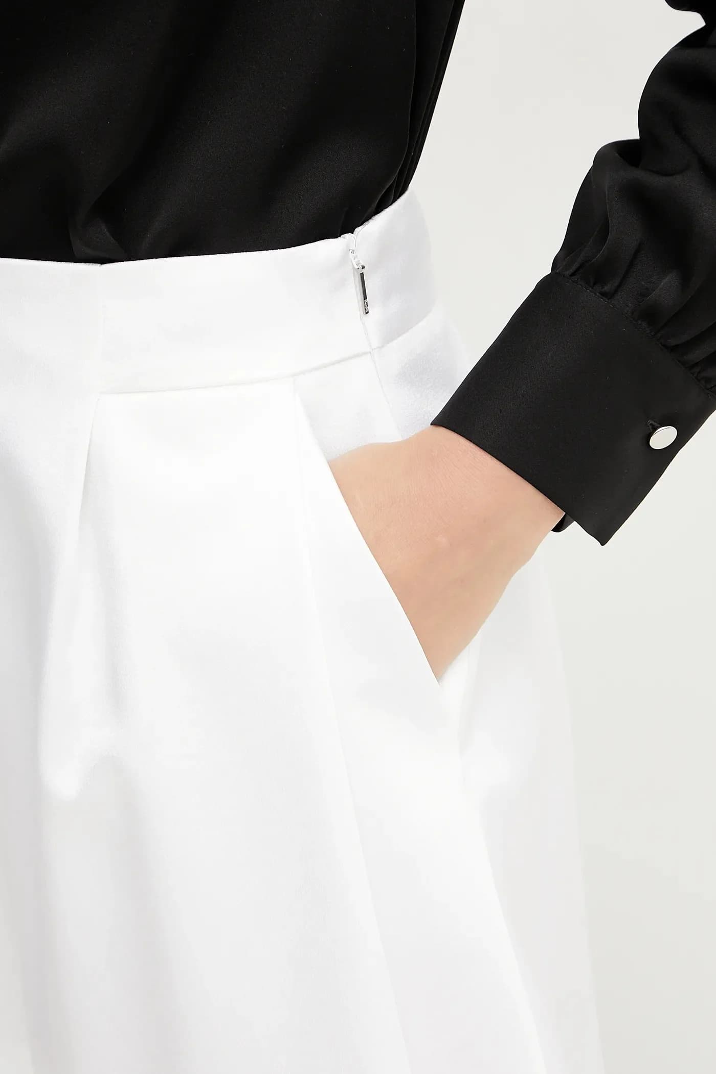 Шорты - фото 4