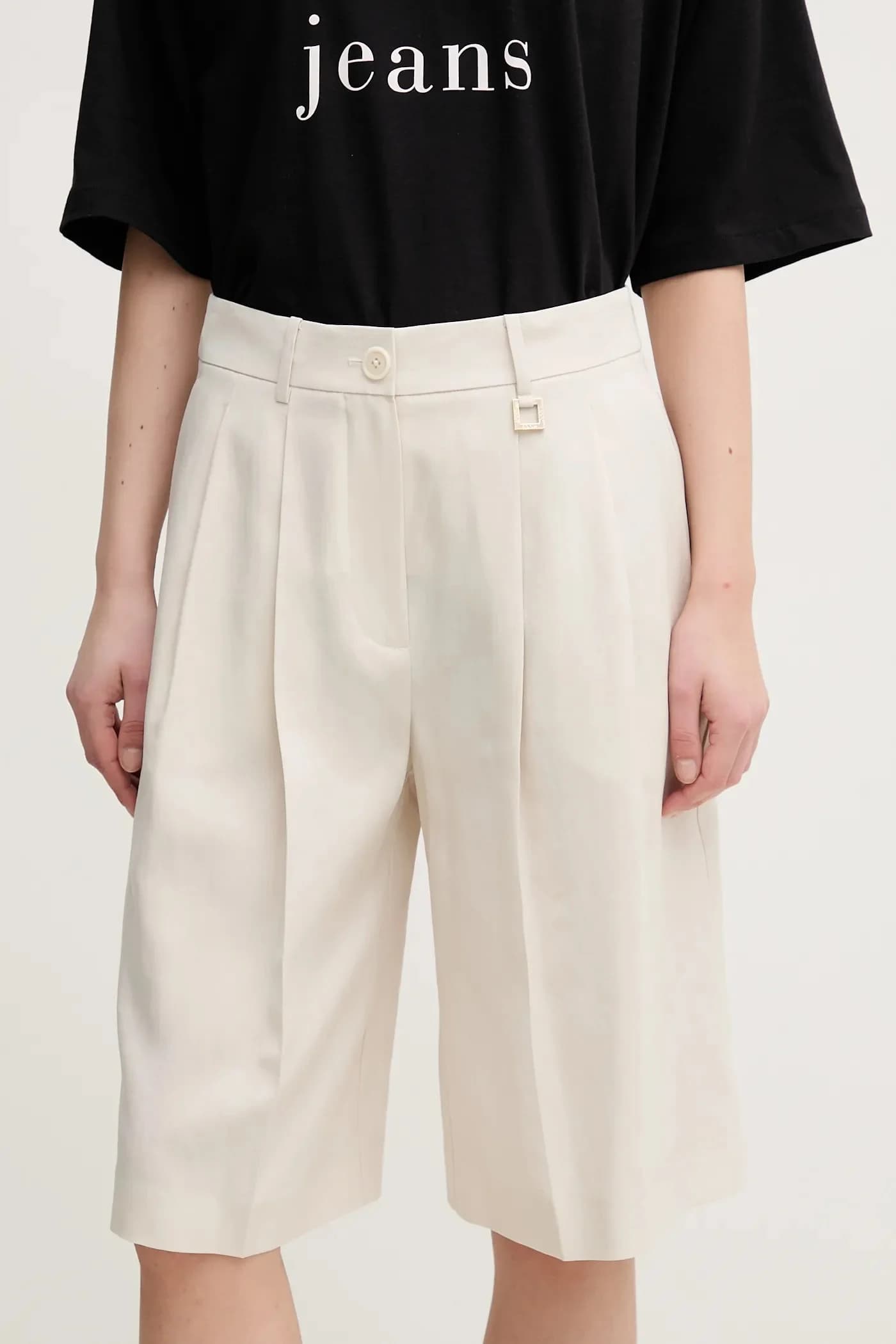 Шорты из смесового льна